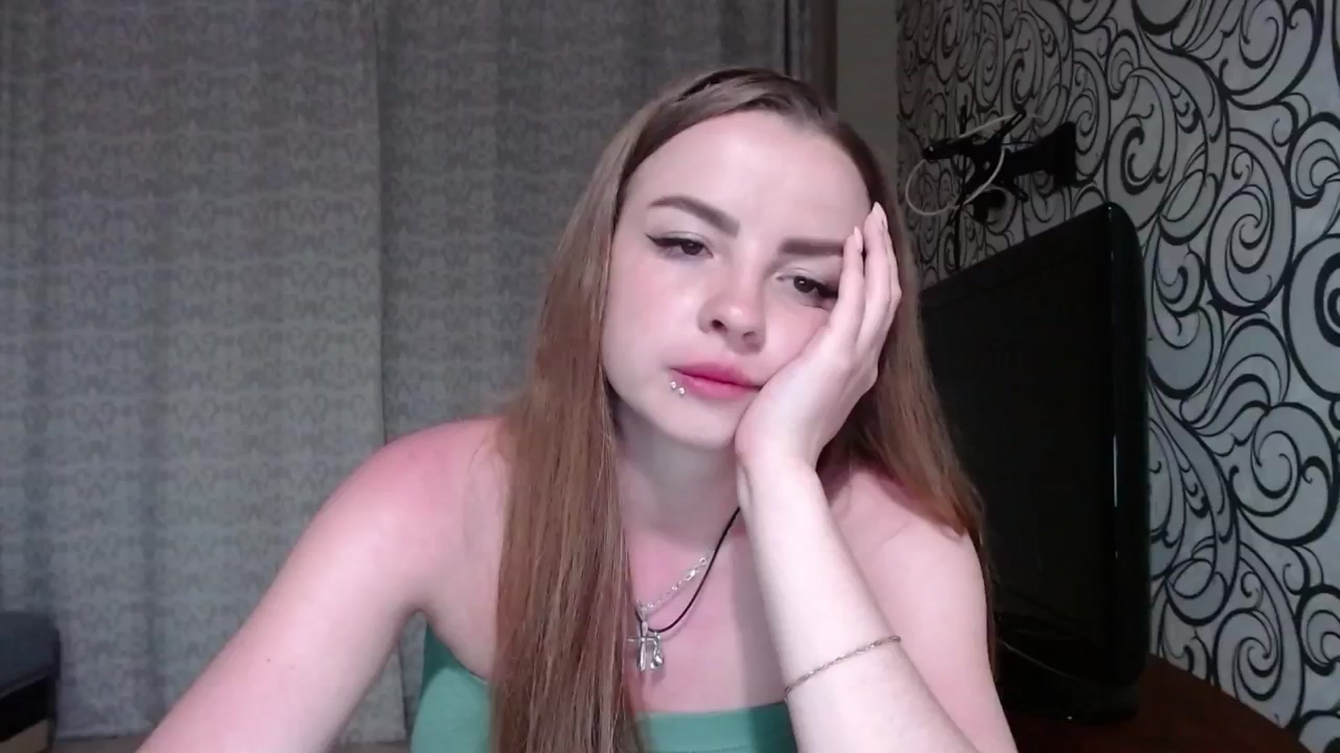 Gallery image thumbnail from Lio_noy's myfreecams stream on, 06/02/2024, 23:11 image 2 of 20