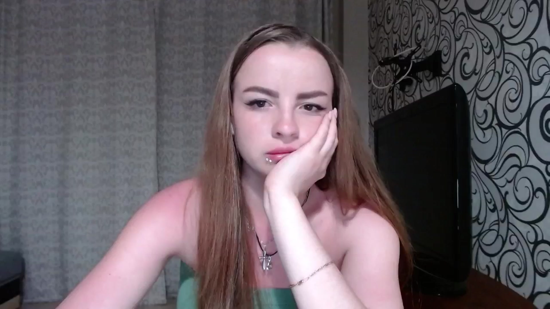 Gallery image thumbnail from Lio_noy's myfreecams stream on, 06/02/2024, 23:11 image 10 of 20