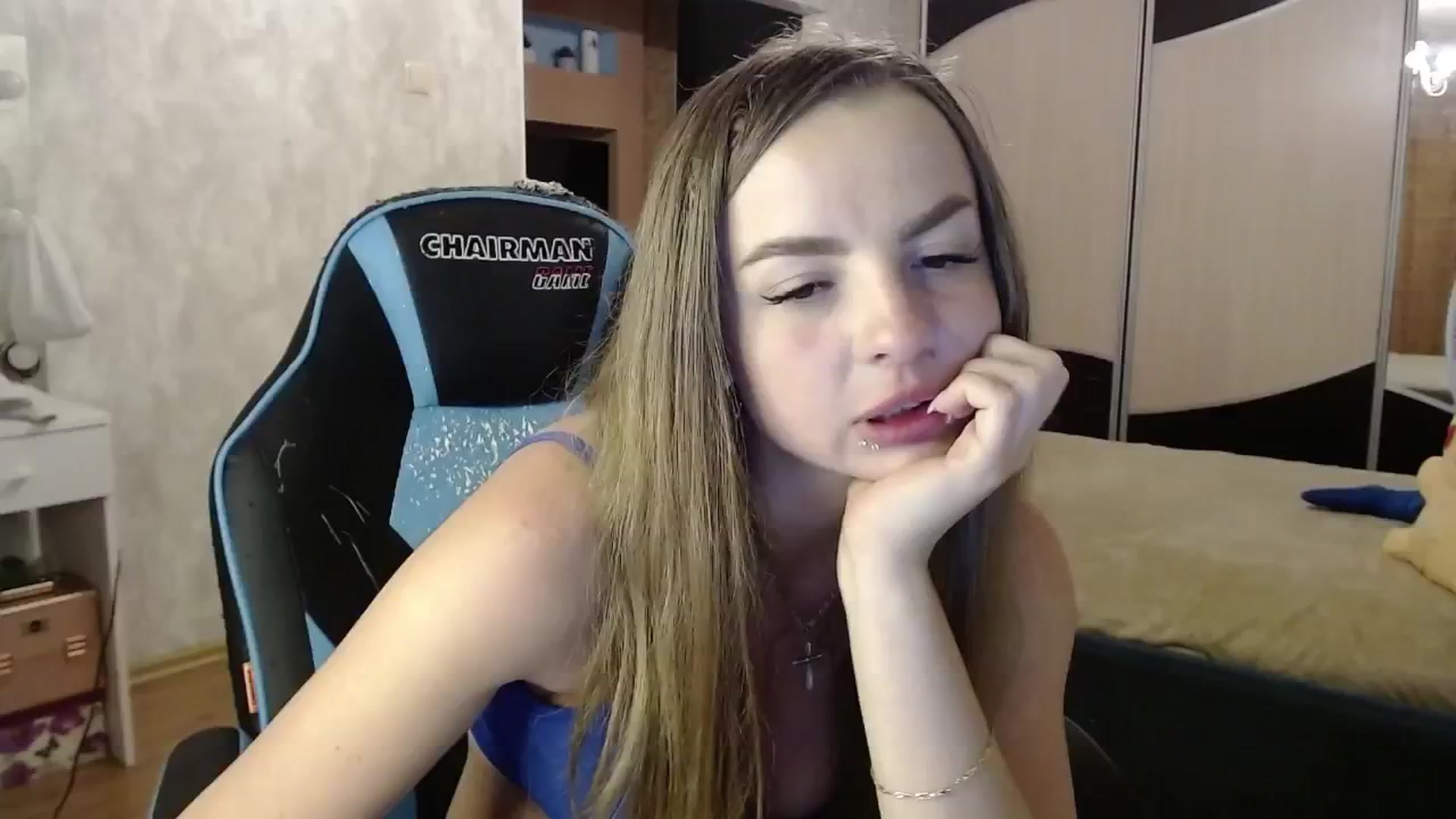 Gallery image thumbnail from Lio_noy's myfreecams stream on, 06/12/2024, 24:01 image 18 of 20