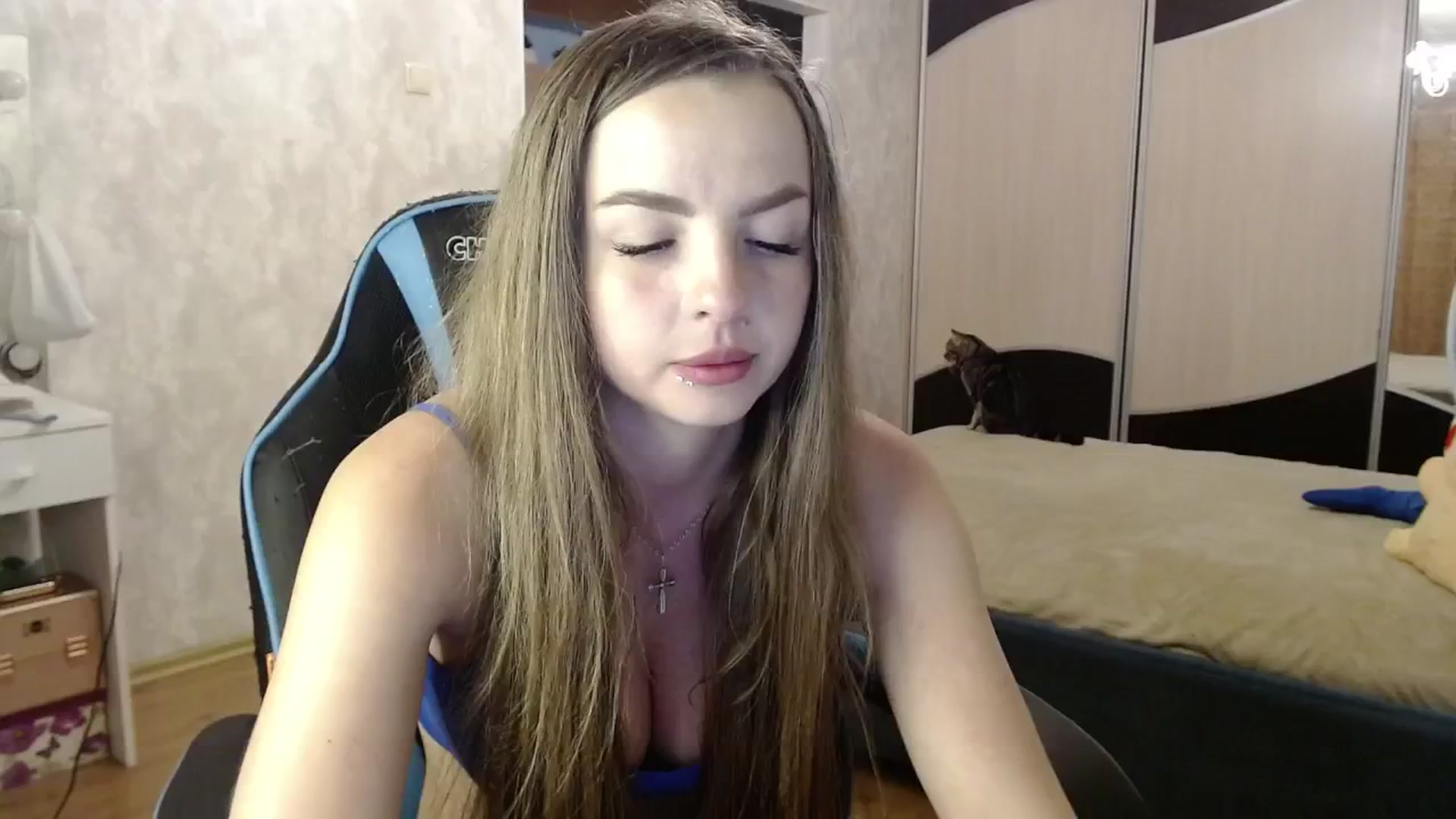Gallery image thumbnail from Lio_noy's myfreecams stream on, 06/12/2024, 24:17 image 18 of 20