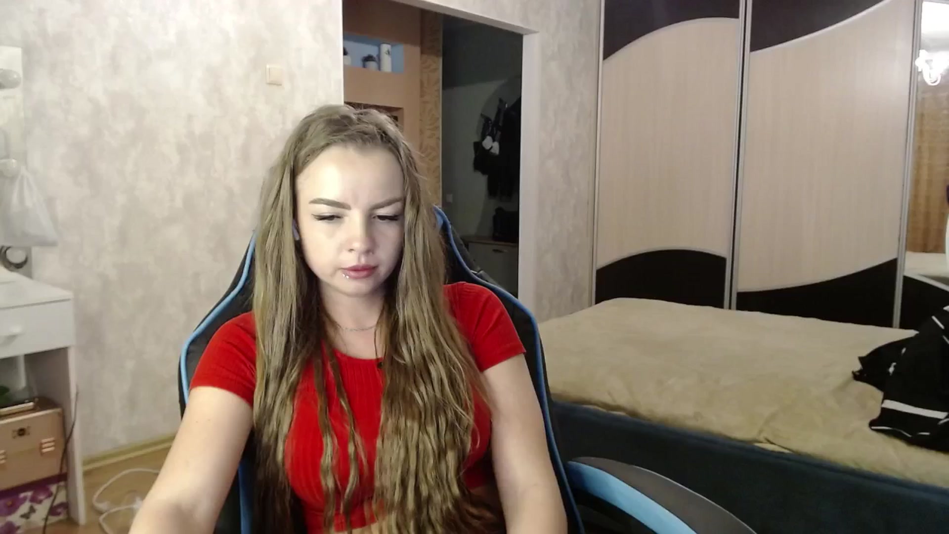 Gallery image thumbnail from Lio_noy's myfreecams stream on, 06/12/2024, 23:39 image 8 of 20