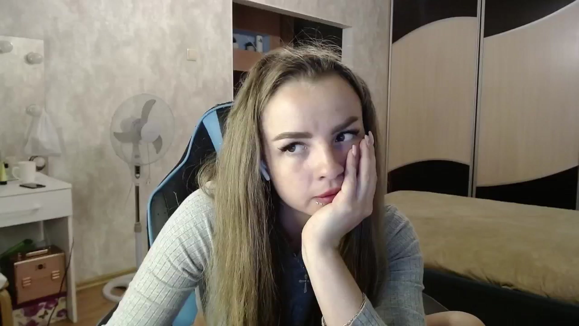 Gallery image thumbnail from Lio_noy's myfreecams stream on, 06/13/2024, 23:10 image 16 of 20