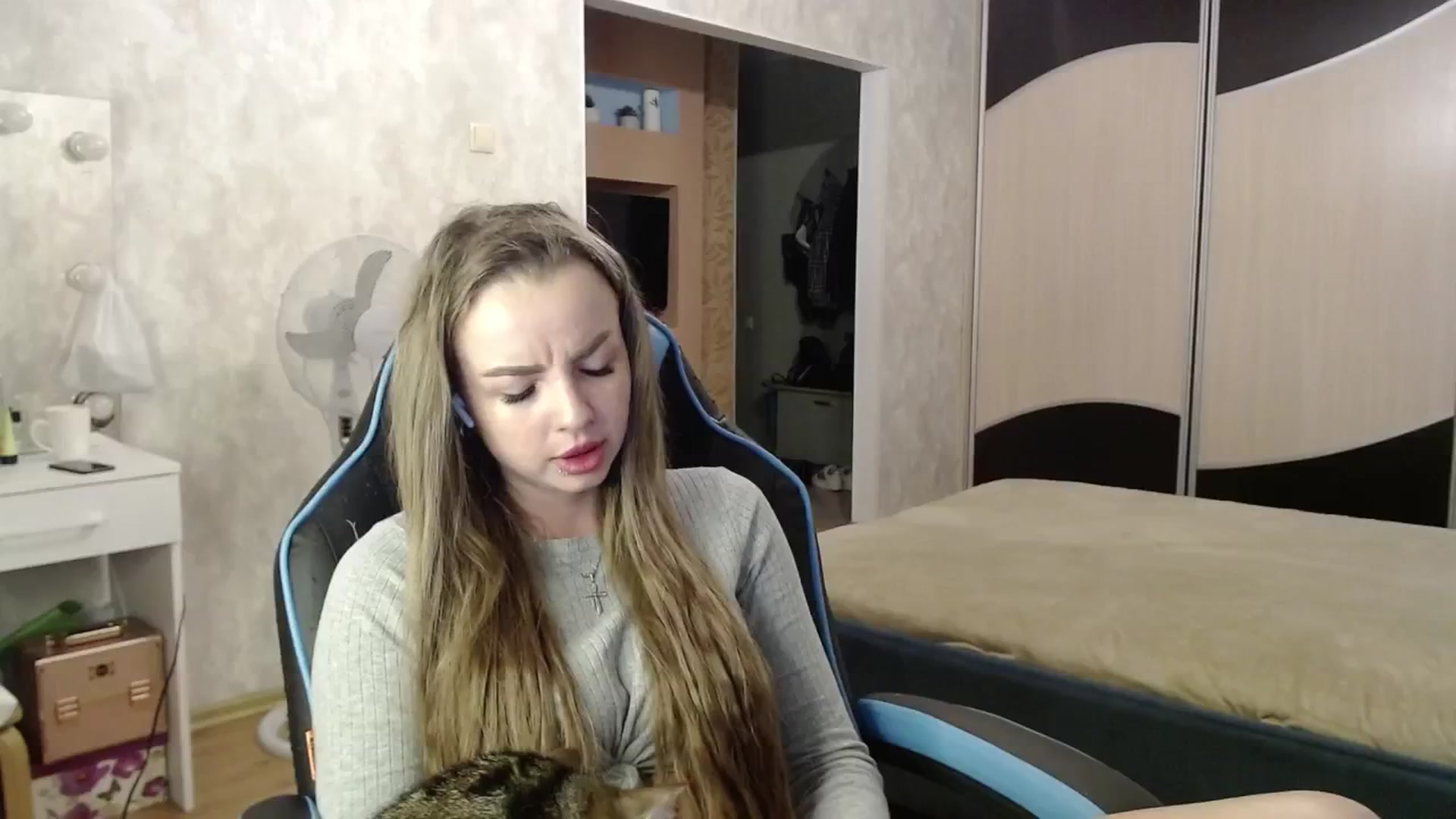 Gallery image thumbnail from Lio_noy's myfreecams stream on, 06/13/2024, 23:10 image 6 of 20