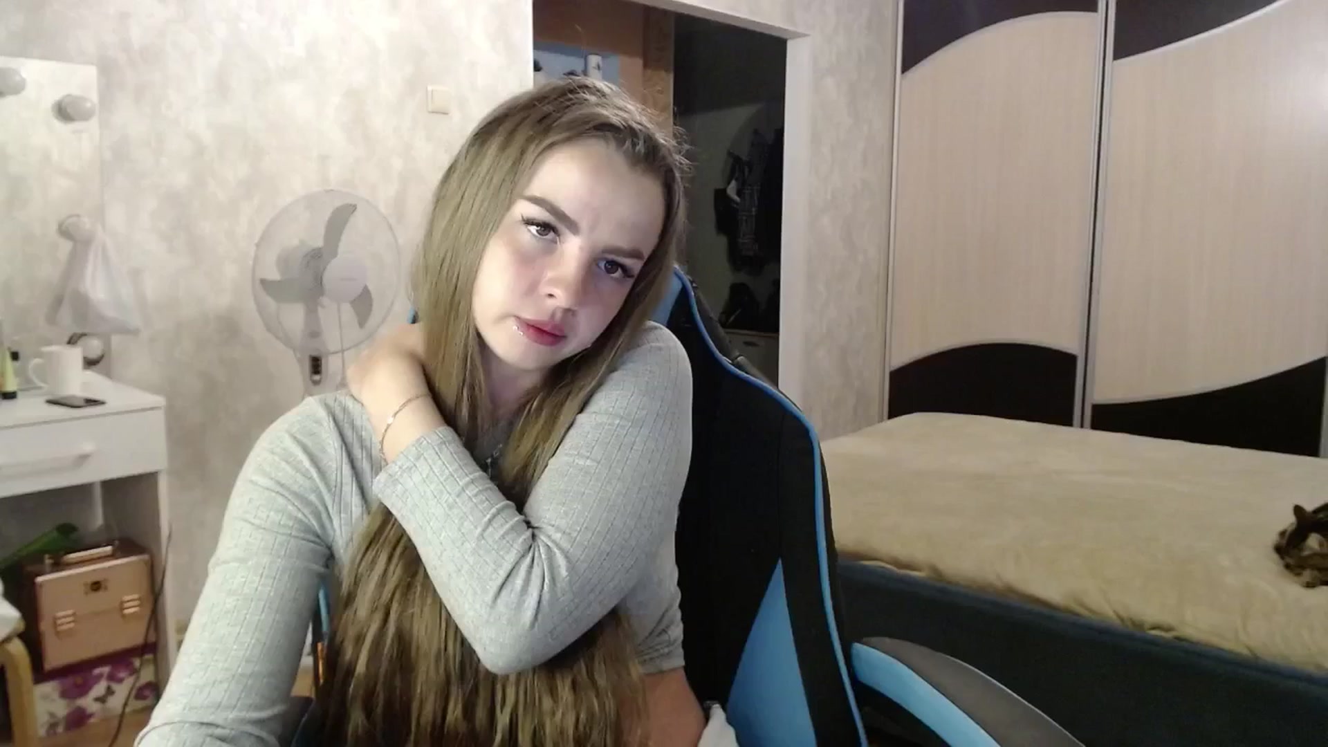 Gallery image thumbnail from Lio_noy's myfreecams stream on, 06/14/2024, 24:26 image 12 of 20