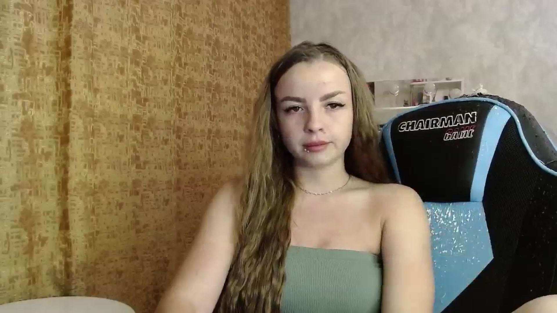 Gallery image thumbnail from Lio_noy's myfreecams stream on, 06/17/2024, 19:24 image 8 of 20