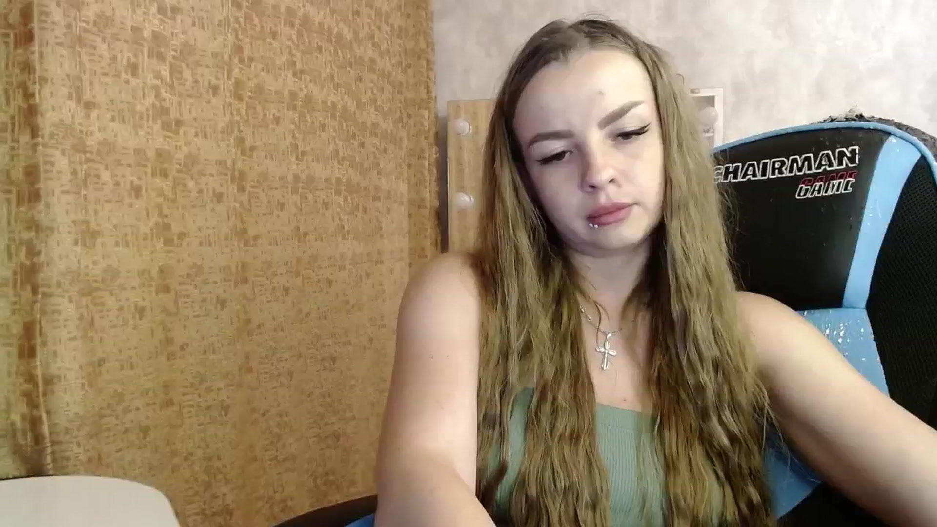 Gallery image thumbnail from Lio_noy's myfreecams stream on, 06/17/2024, 22:53 image 18 of 20