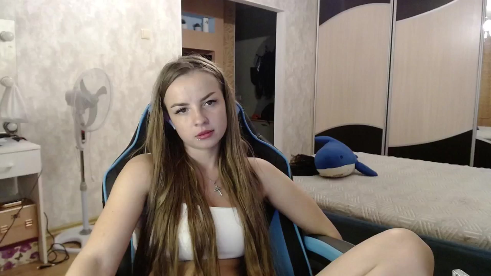 Gallery image thumbnail from Lio_noy's myfreecams stream on, 06/23/2024, 24:26 image 20 of 20