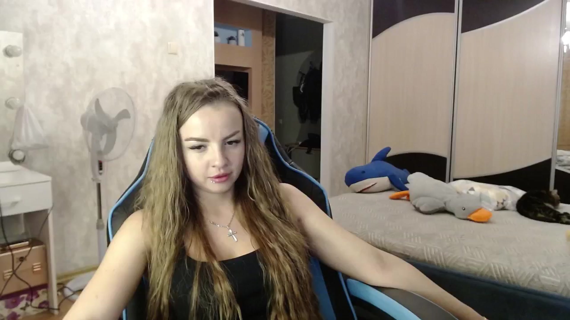 Gallery image thumbnail from Lio_noy's myfreecams stream on, 06/24/2024, 24:40 image 8 of 20