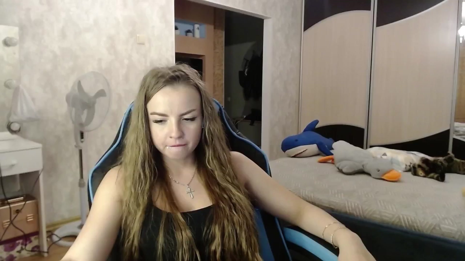 Gallery image thumbnail from Lio_noy's myfreecams stream on, 06/24/2024, 24:40 image 9 of 20