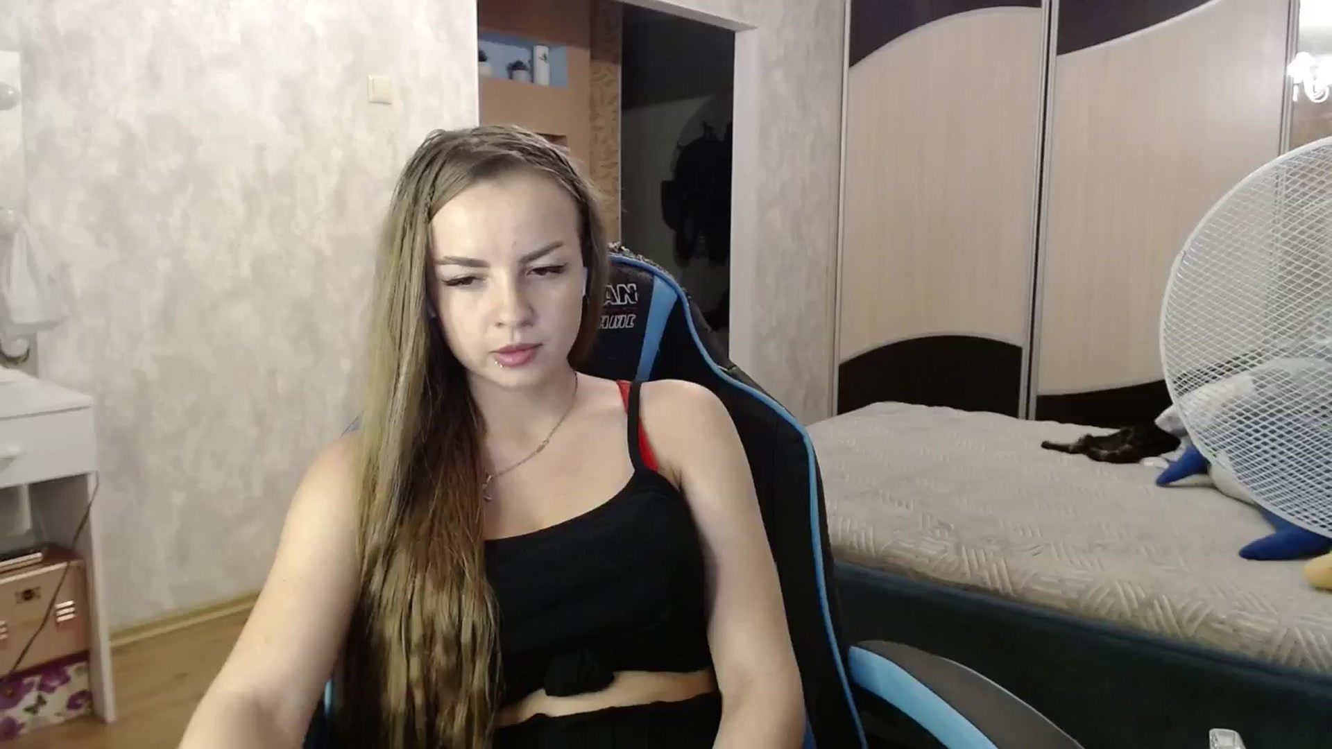 Gallery image thumbnail from Lio_noy's myfreecams stream on, 06/26/2024, 24:03 image 10 of 20