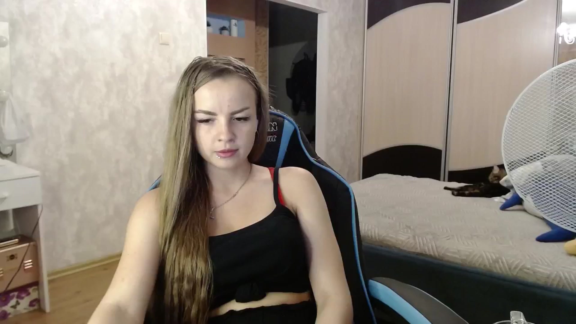 Gallery image thumbnail from Lio_noy's myfreecams stream on, 06/26/2024, 24:03 image 12 of 20