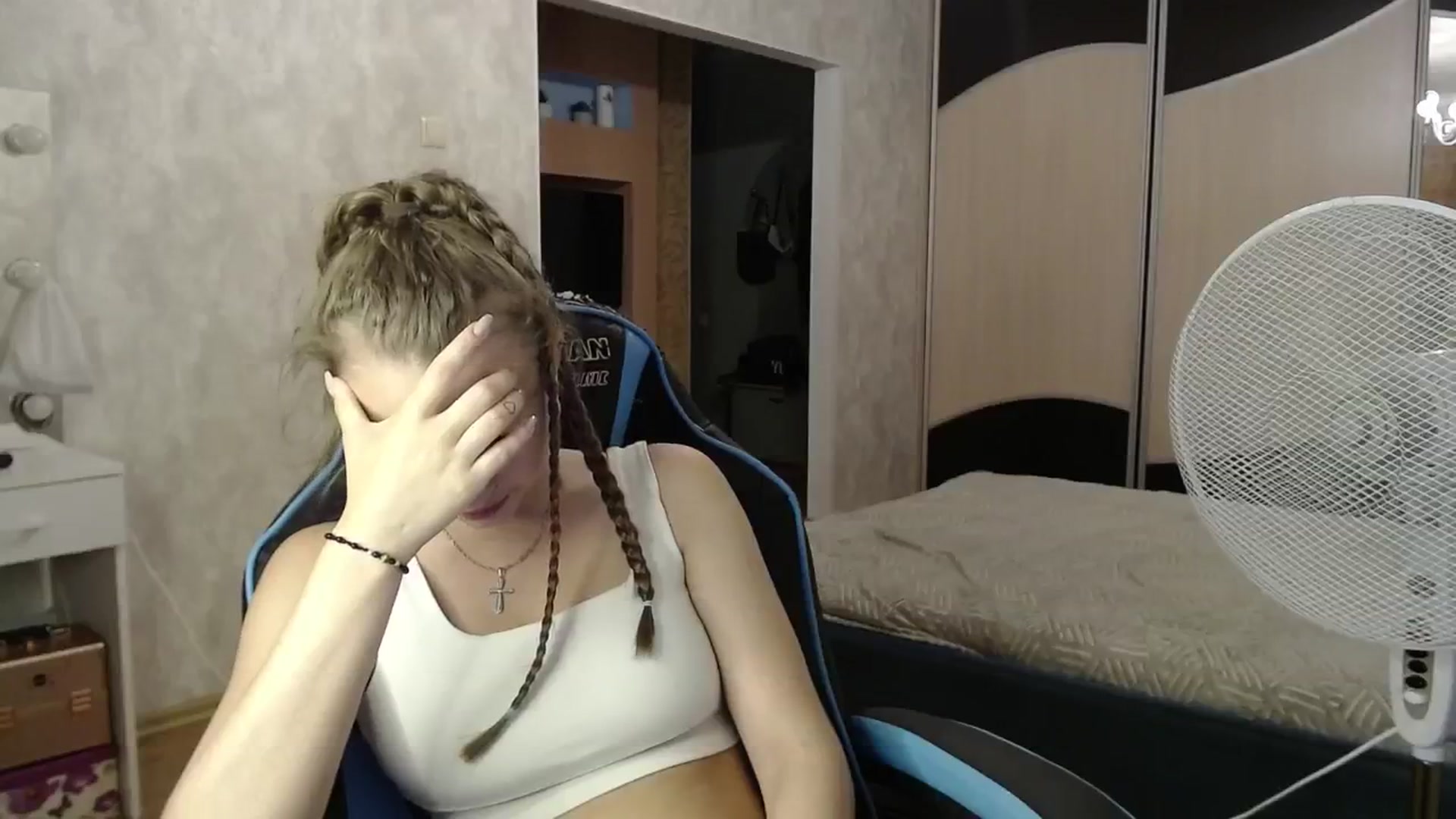 Gallery image thumbnail from Lio_noy's myfreecams stream on, 06/29/2024, 21:56 image 8 of 20