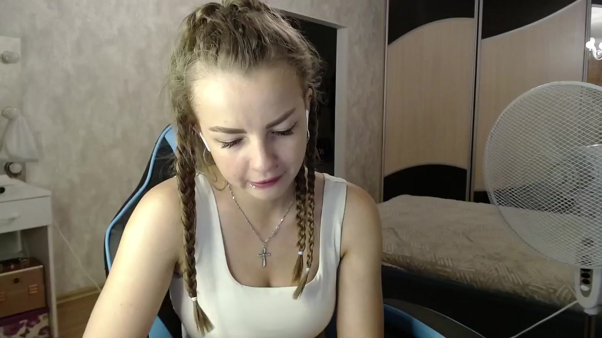 Gallery image thumbnail from Lio_noy's myfreecams stream on, 06/29/2024, 22:42 image 9 of 20