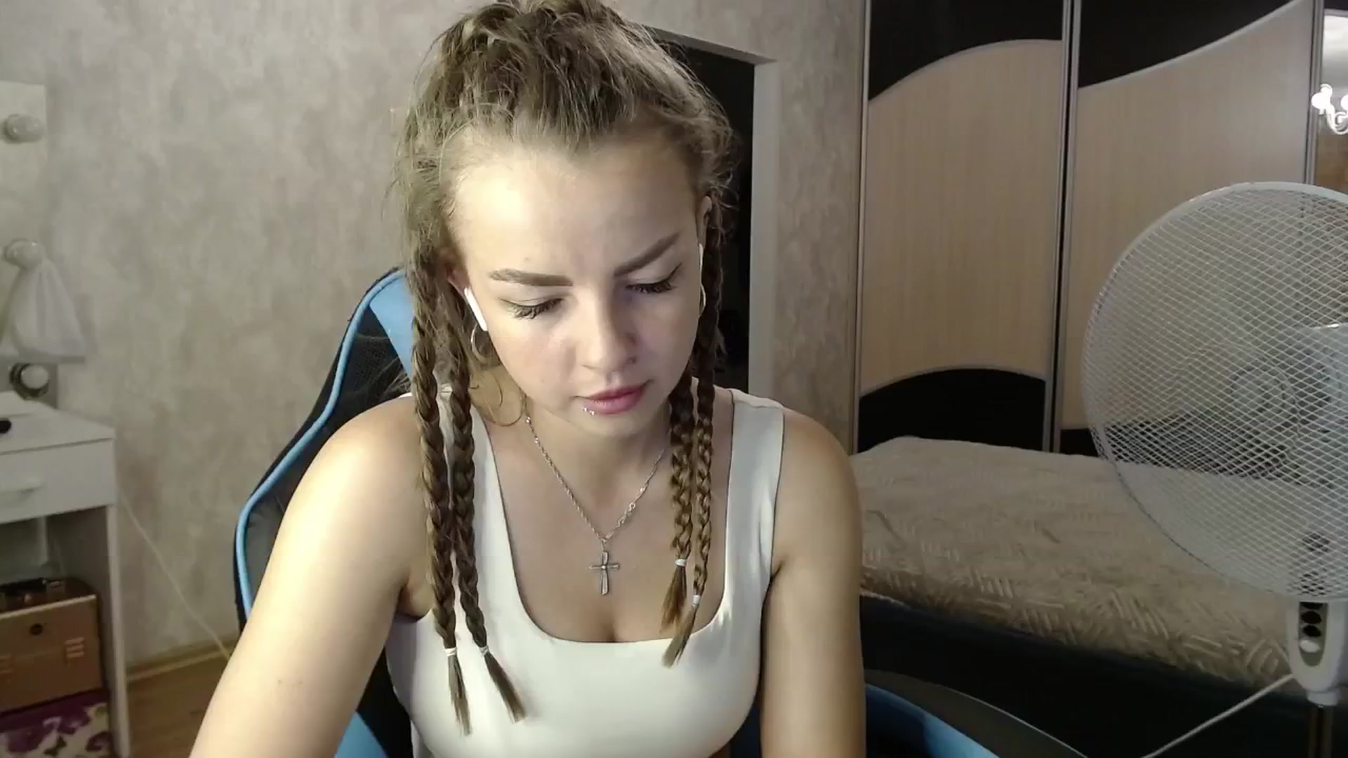 Gallery image thumbnail from Lio_noy's myfreecams stream on, 06/29/2024, 22:42 image 11 of 20
