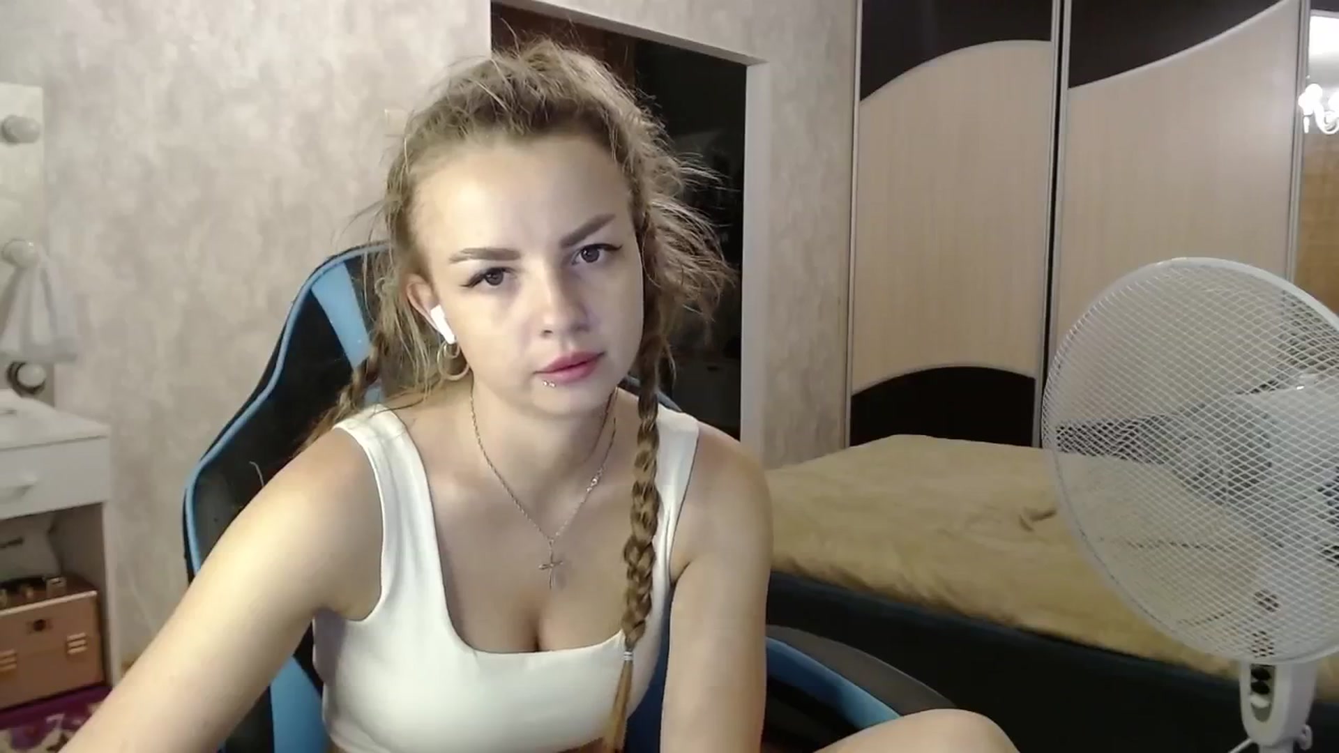 Gallery image thumbnail from Lio_noy's myfreecams stream on, 07/03/2024, 24:05 image 13 of 20
