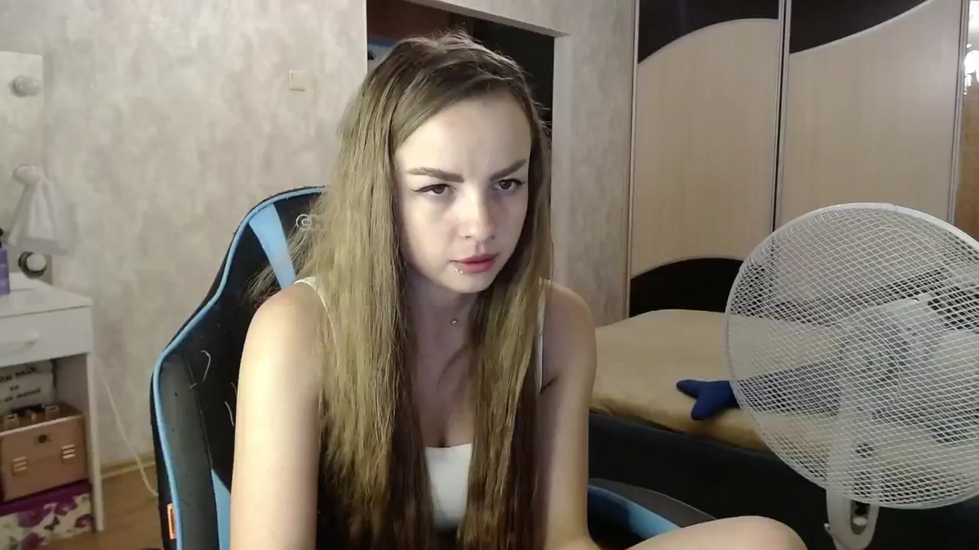 Gallery image thumbnail from Lio_noy's myfreecams stream on, 07/07/2024, 23:08 image 16 of 20
