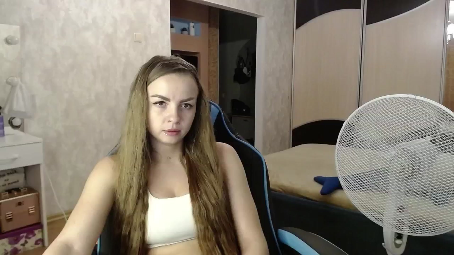 Gallery image thumbnail from Lio_noy's myfreecams stream on, 07/07/2024, 23:08 image 6 of 20