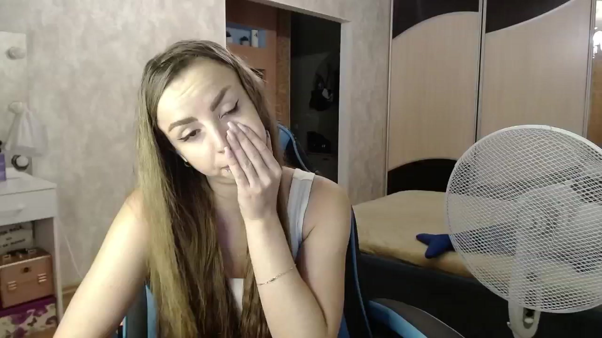 Gallery image thumbnail from Lio_noy's myfreecams stream on, 07/07/2024, 23:08 image 11 of 20