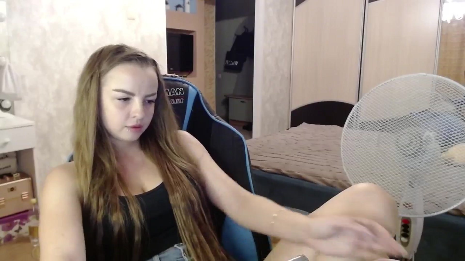 Gallery image thumbnail from Lio_noy's myfreecams stream on, 07/09/2024, 23:56 image 6 of 20