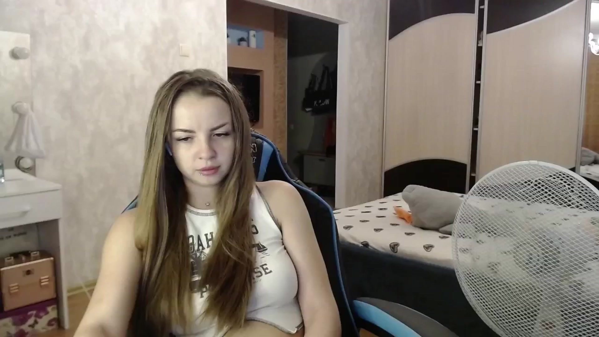 Gallery image thumbnail from Lio_noy's myfreecams stream on, 07/24/2024, 22:24 image 17 of 20