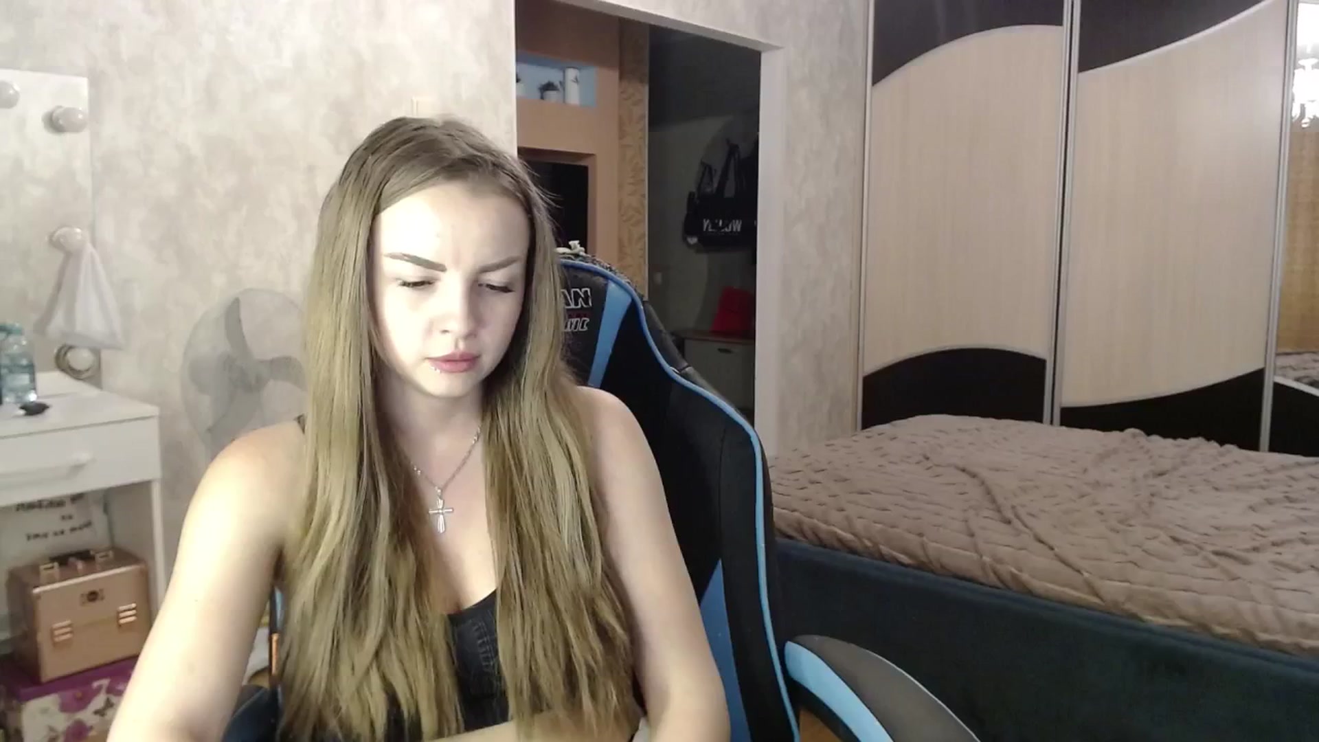 Gallery image thumbnail from Lio_noy's myfreecams stream on, 07/30/2024, 23:47 image 8 of 20