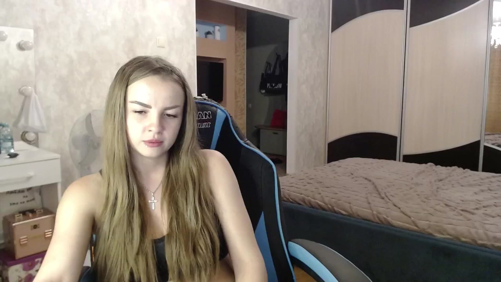 Gallery image thumbnail from Lio_noy's myfreecams stream on, 07/30/2024, 23:47 image 11 of 20