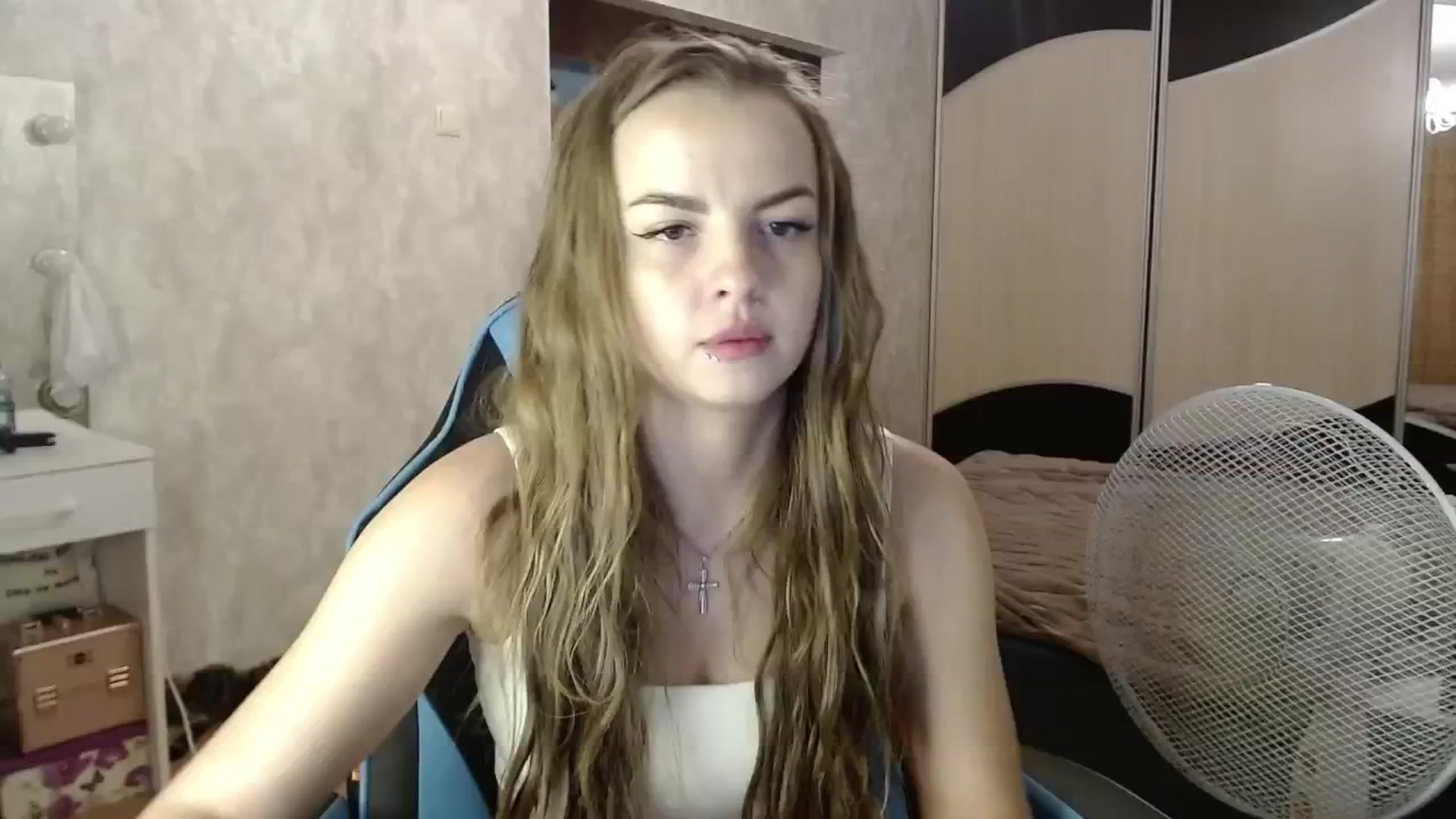 Gallery image thumbnail from Lio_noy's myfreecams stream on, 07/31/2024, 23:28 image 19 of 20