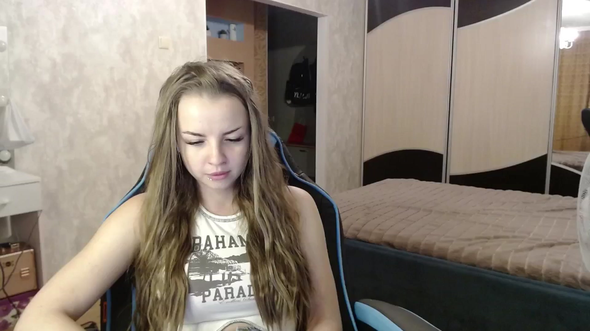 Gallery image thumbnail from Lio_noy's myfreecams stream on, 08/04/2024, 22:54 image 8 of 20