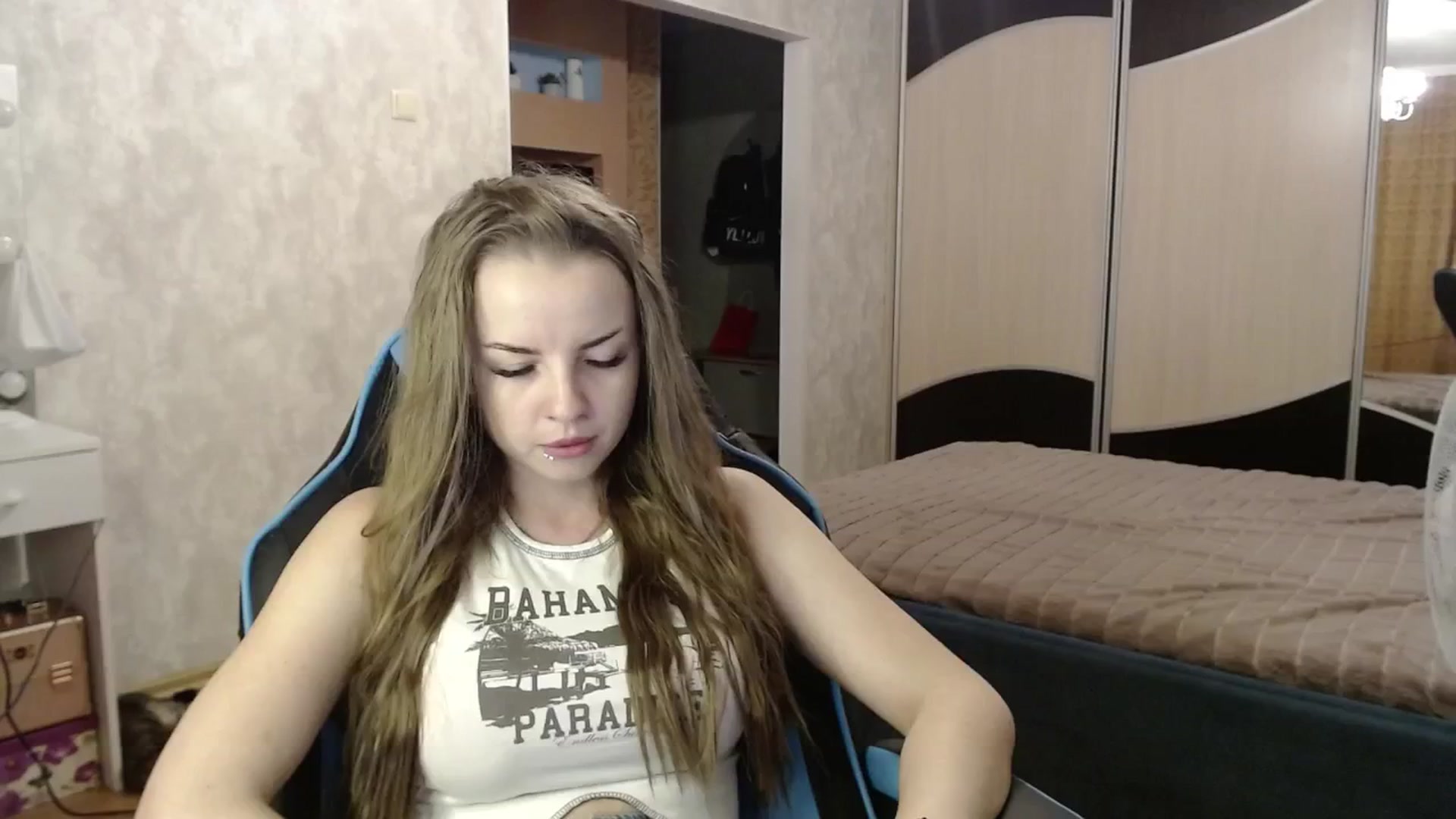 Gallery image thumbnail from Lio_noy's myfreecams stream on, 08/04/2024, 22:54 image 18 of 20