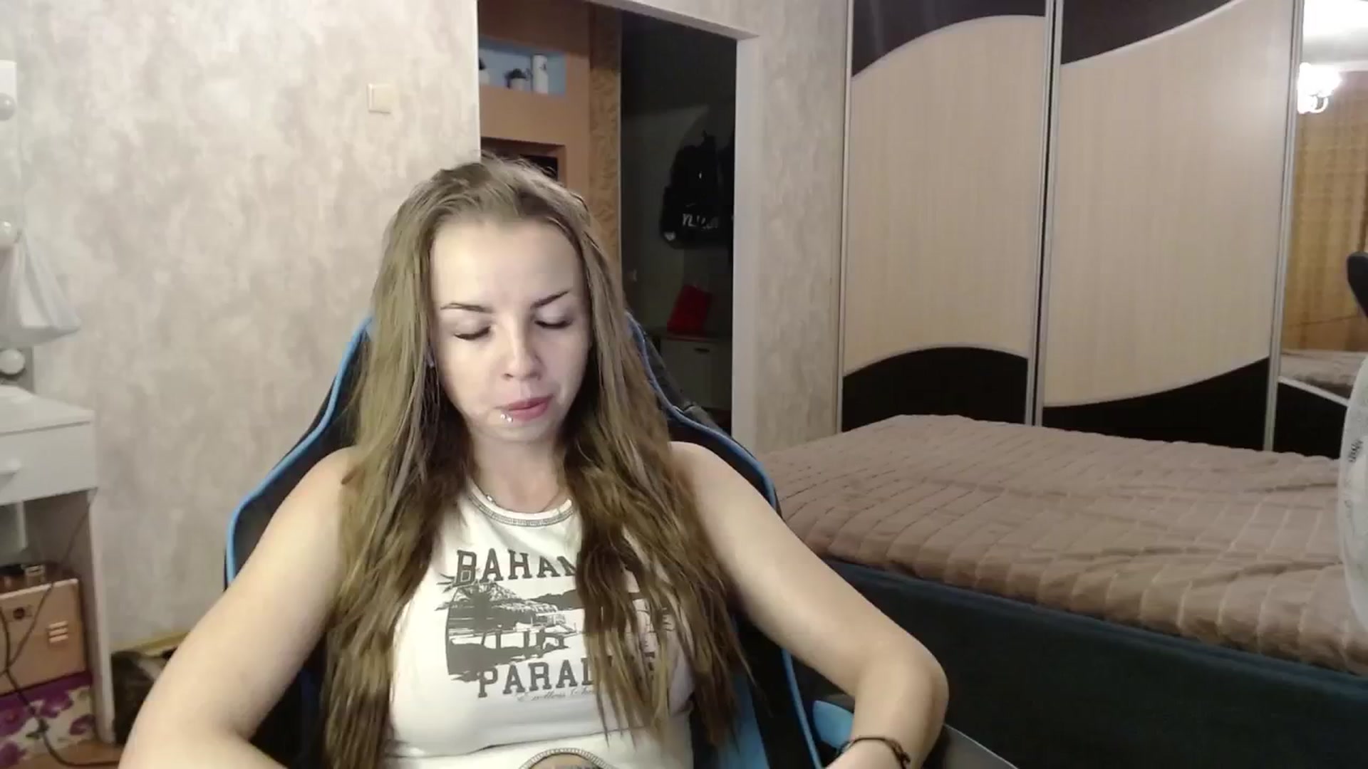 Gallery image thumbnail from Lio_noy's myfreecams stream on, 08/04/2024, 22:54 image 17 of 20