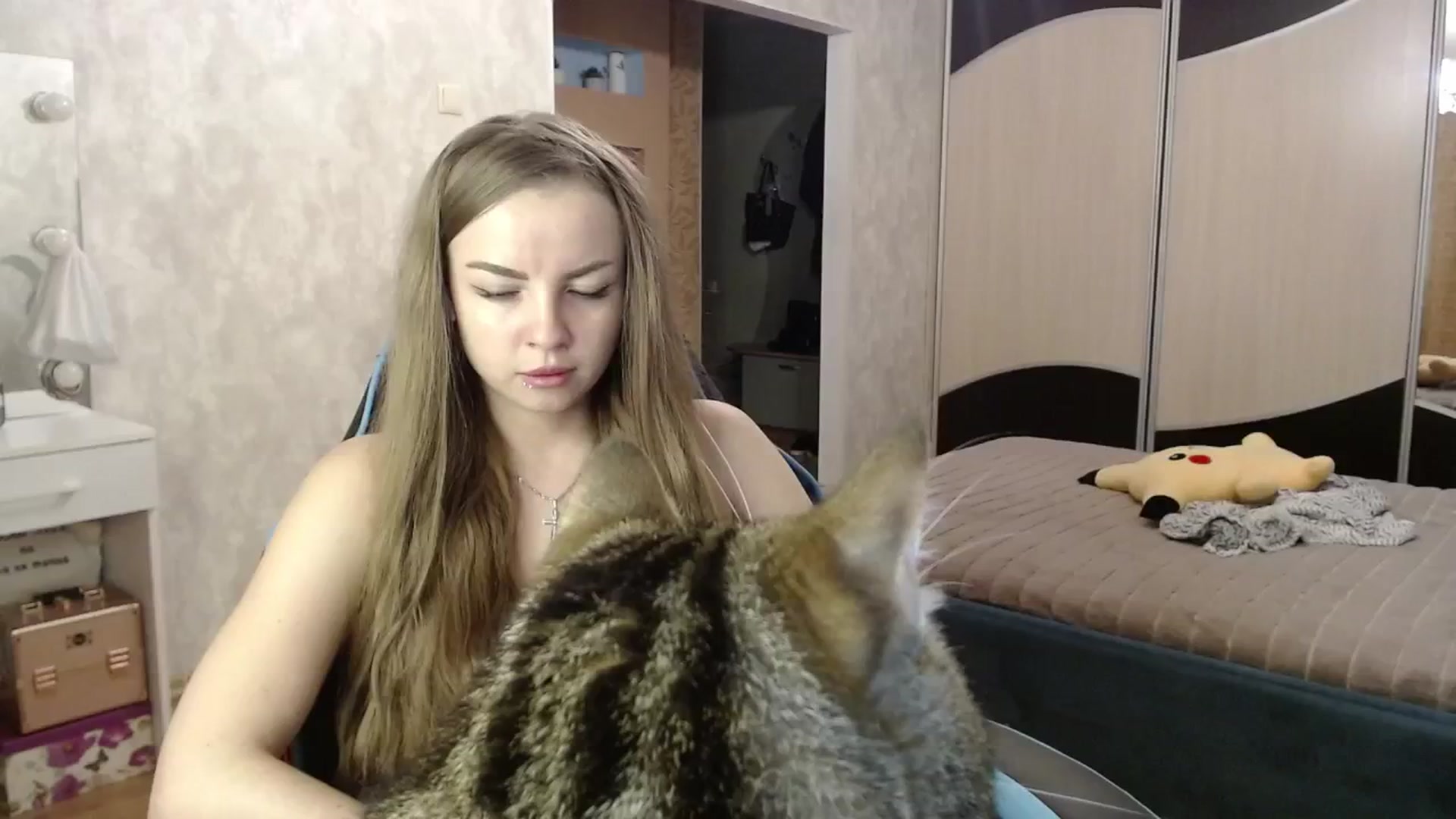 Gallery image thumbnail from Lio_noy's myfreecams stream on, 08/12/2024, 22:22 image 1 of 20