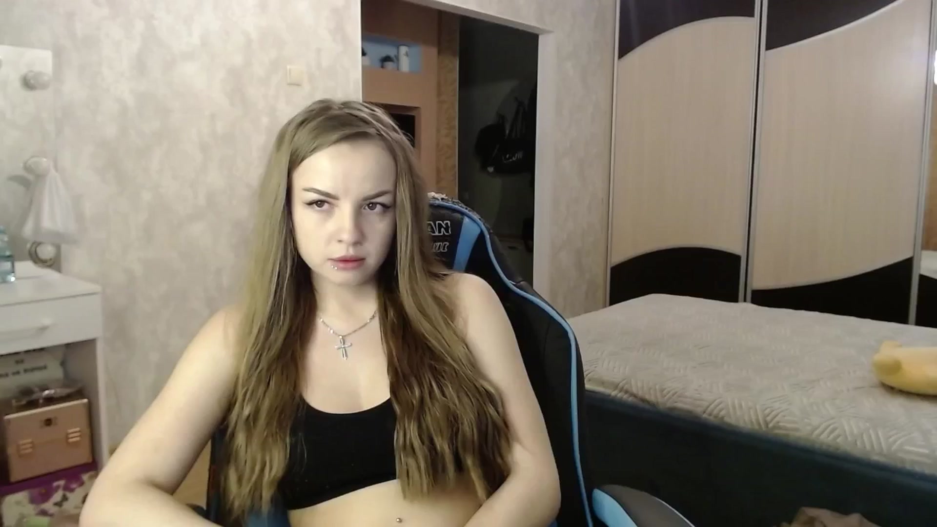 Gallery image thumbnail from Lio_noy's myfreecams stream on, 08/15/2024, 23:59 image 12 of 20