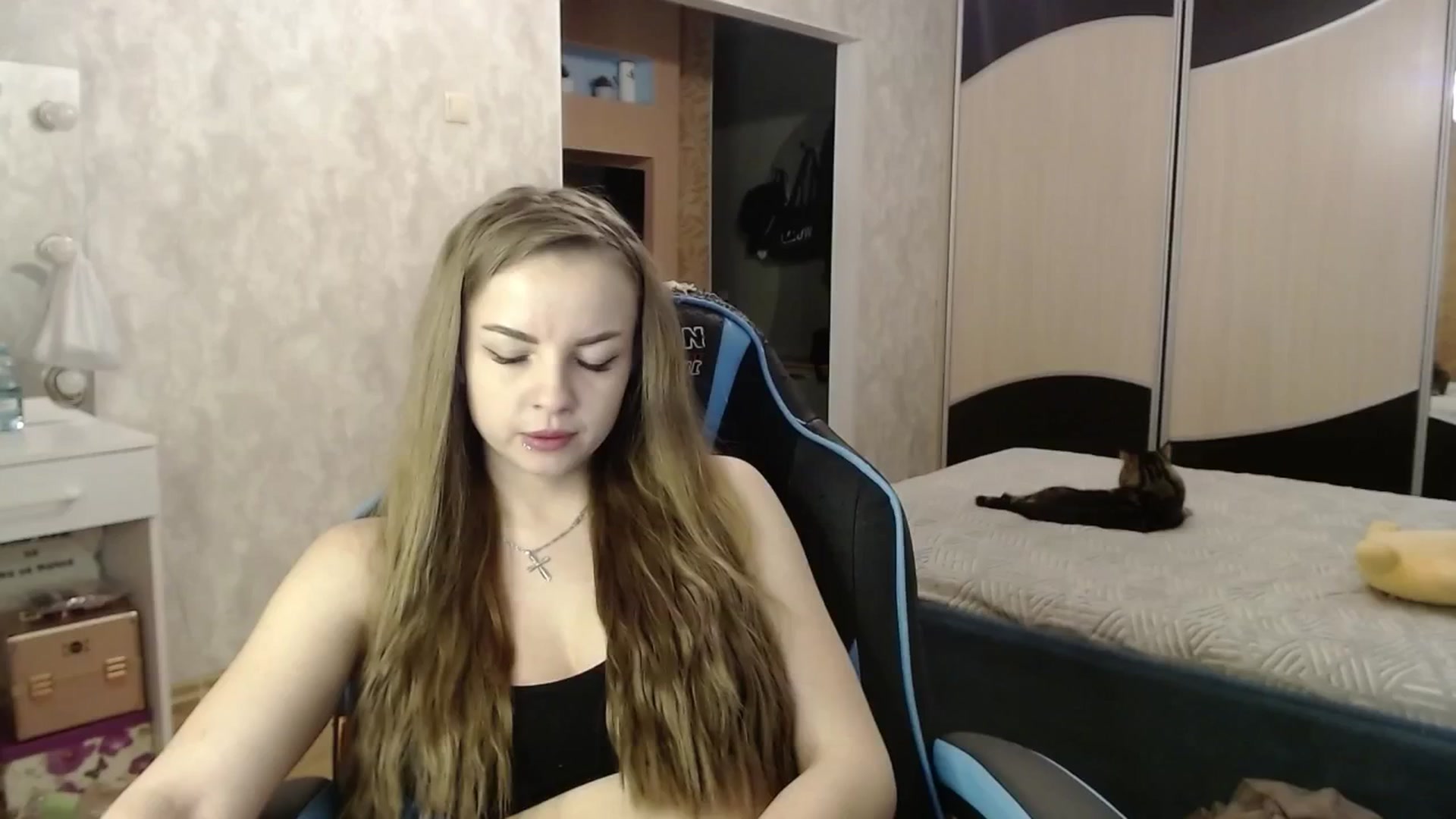 Gallery image thumbnail from Lio_noy's myfreecams stream on, 08/15/2024, 23:59 image 9 of 20