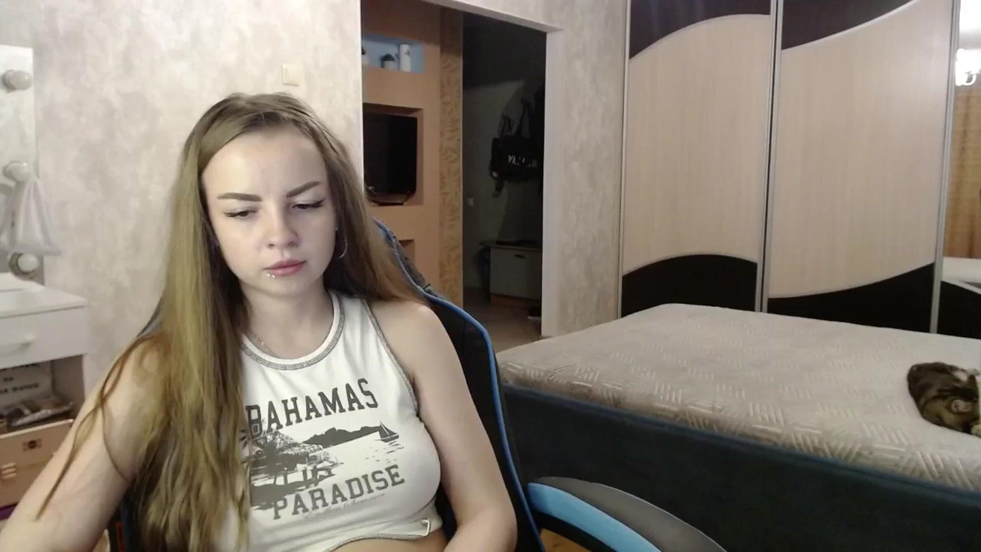 Gallery image thumbnail from Lio_noy's myfreecams stream on, 08/18/2024, 23:07 image 15 of 20