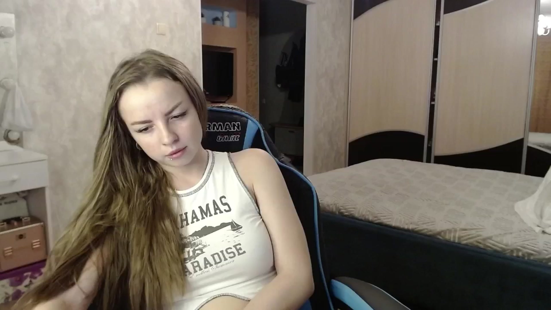 Gallery image thumbnail from Lio_noy's myfreecams stream on, 08/29/2024, 22:46 image 12 of 20