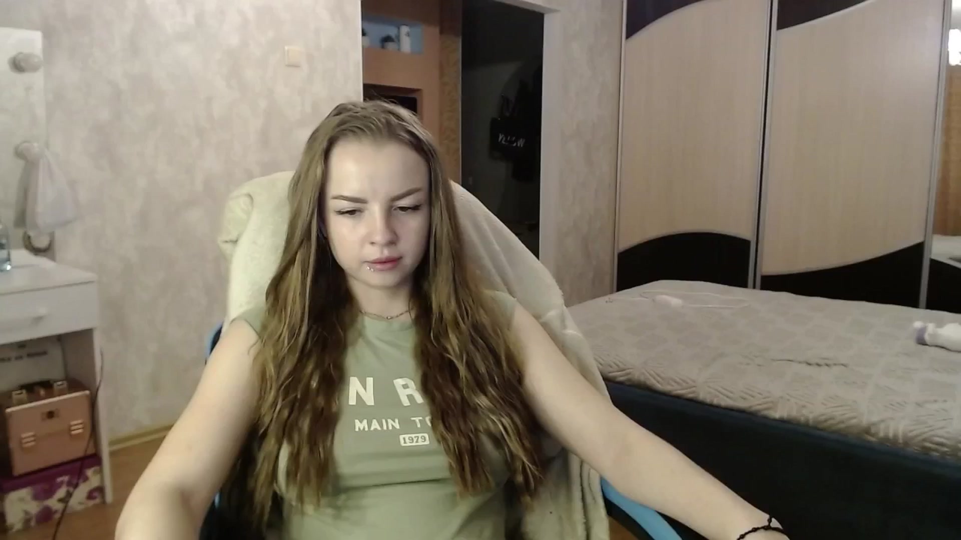 Gallery image thumbnail from Lio_noy's myfreecams stream on, 08/31/2024, 23:11 image 16 of 20