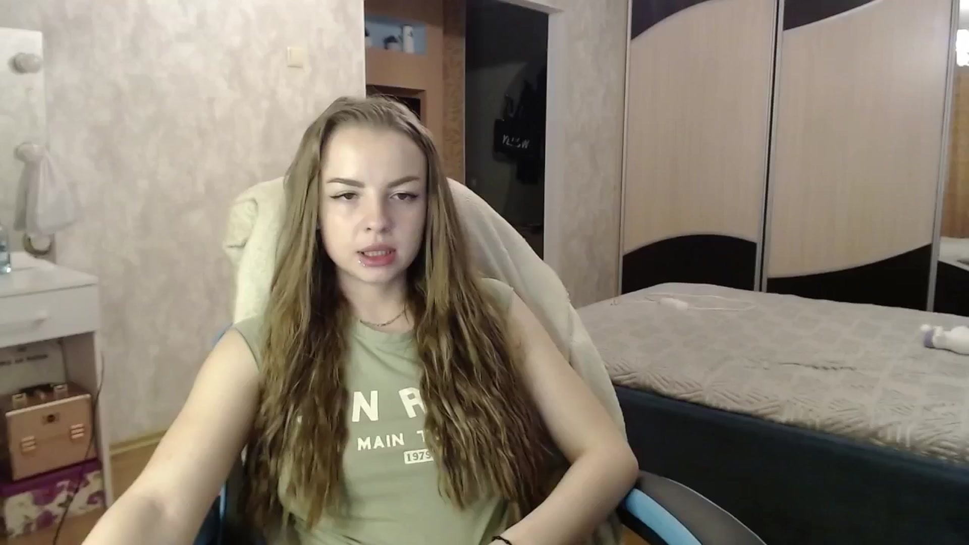 Gallery image thumbnail from Lio_noy's myfreecams stream on, 08/31/2024, 23:11 image 11 of 20