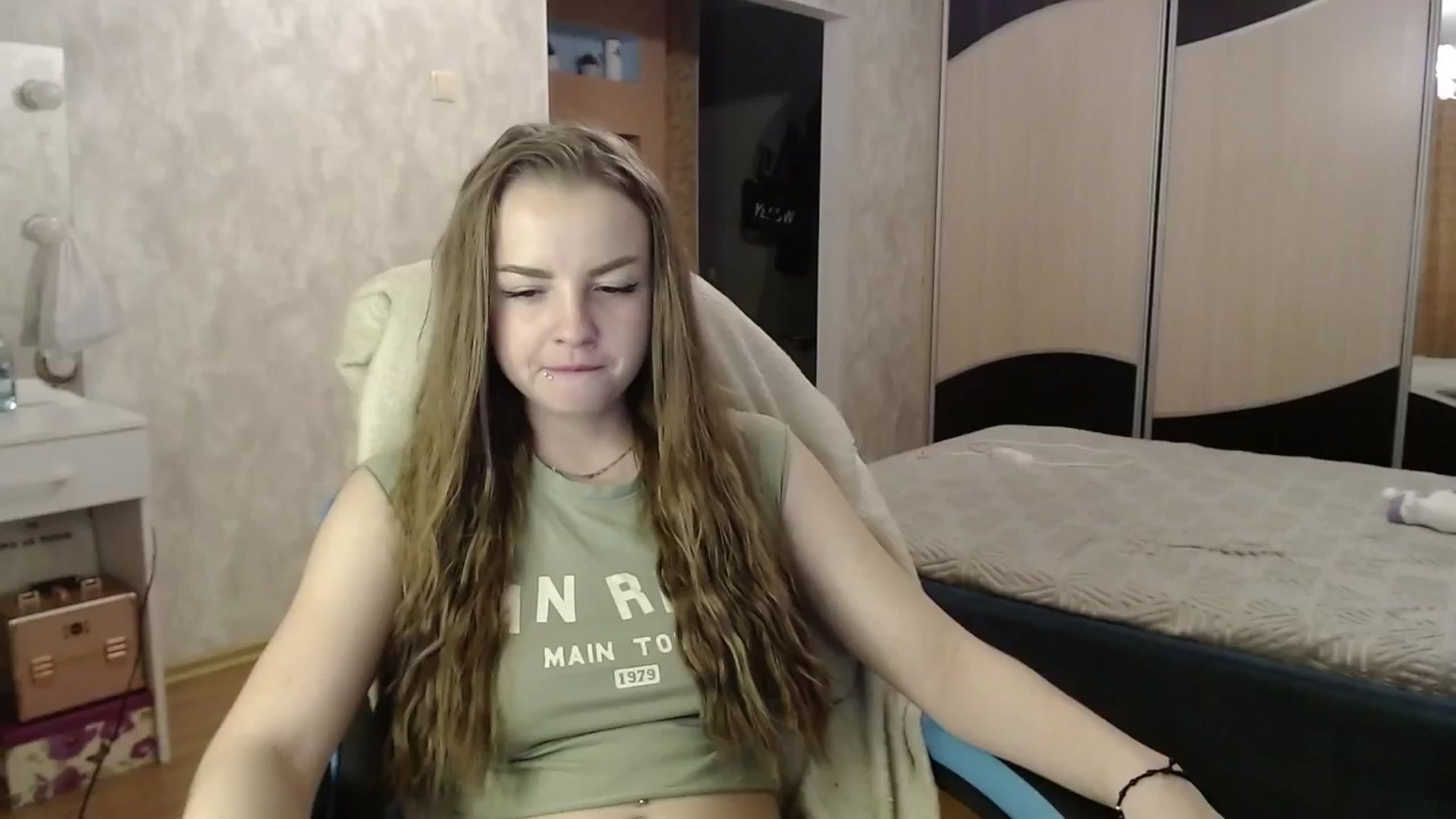 Gallery image thumbnail from Lio_noy's myfreecams stream on, 08/31/2024, 23:11 image 3 of 20