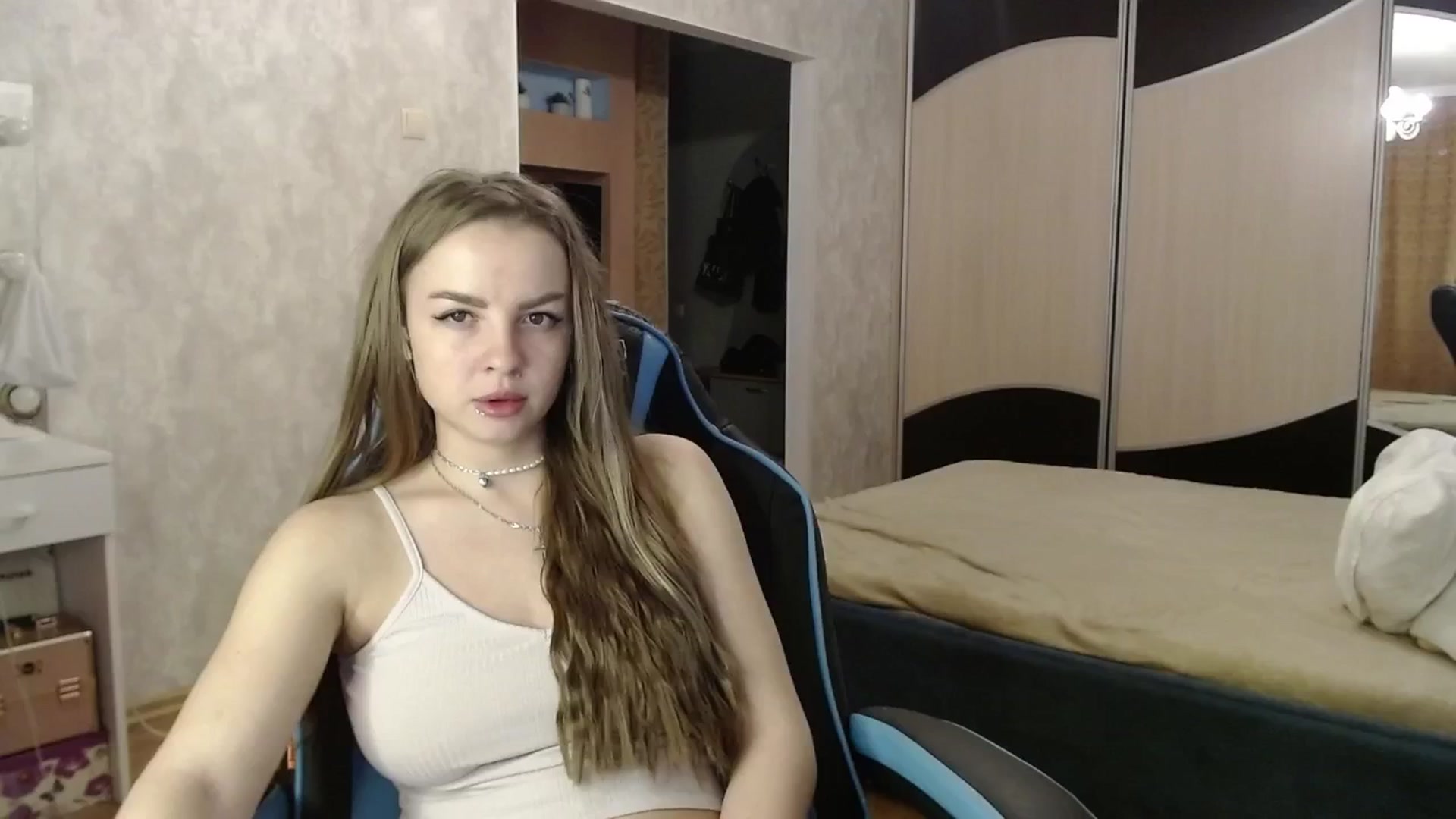 Gallery image thumbnail from Lio_noy's myfreecams stream on, 09/09/2024, 20:51 image 3 of 20