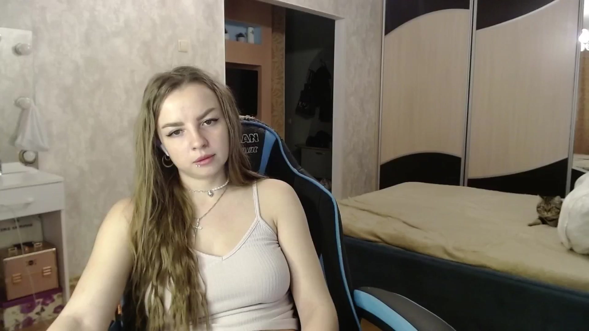 Gallery image thumbnail from Lio_noy's myfreecams stream on, 09/09/2024, 21:46 image 9 of 20
