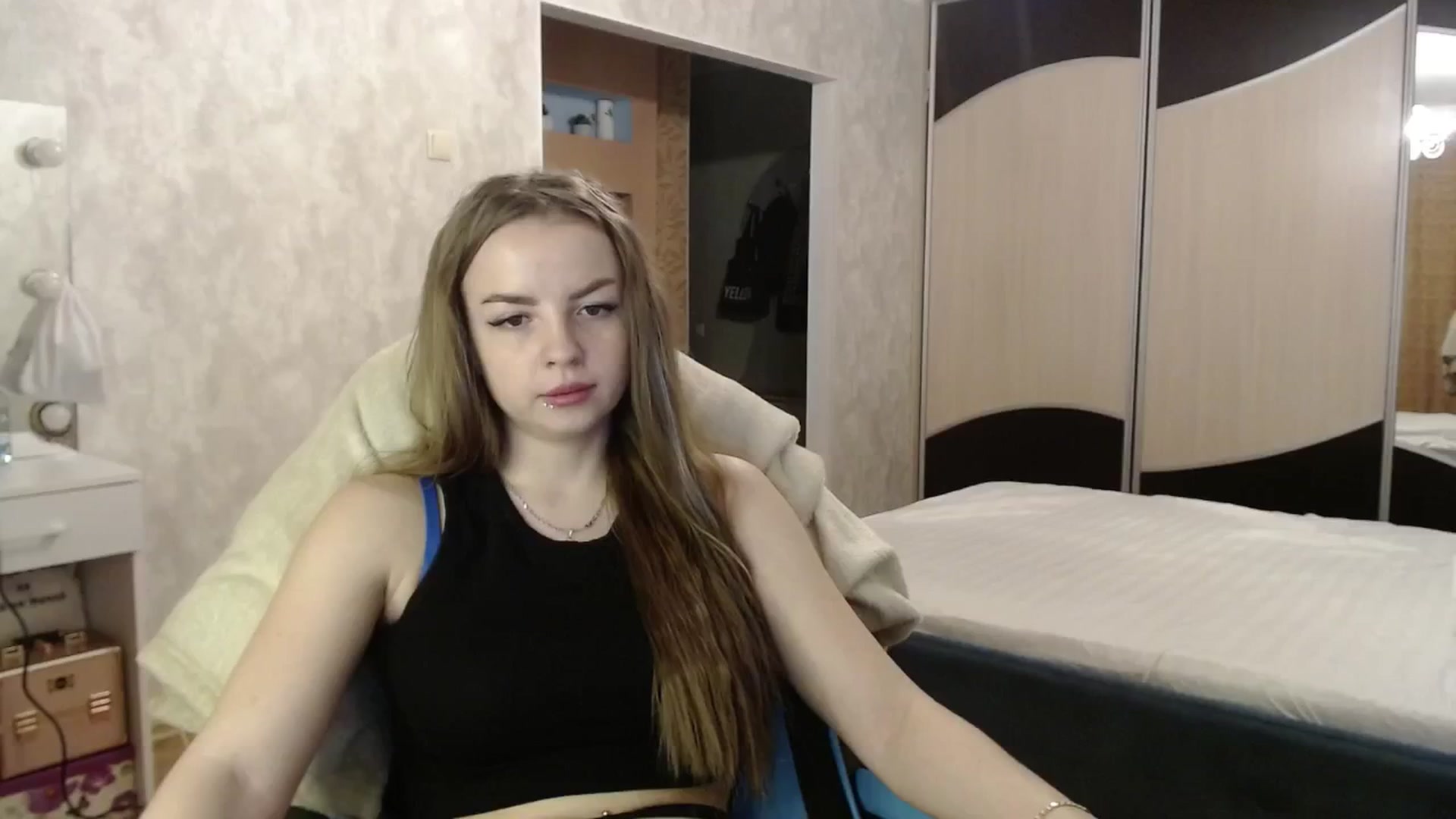 Gallery image thumbnail from Lio_noy's myfreecams stream on, 09/12/2024, 23:34 image 14 of 20