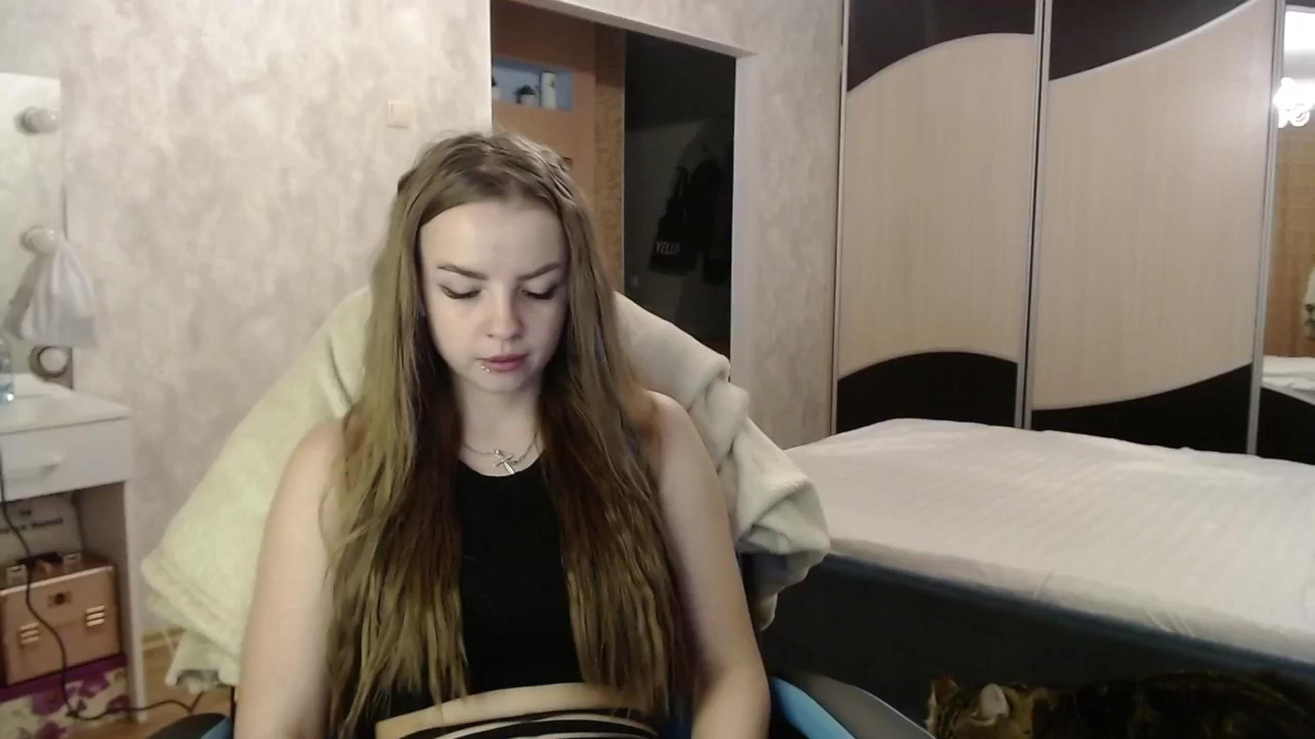 Gallery image thumbnail from Lio_noy's myfreecams stream on, 09/12/2024, 23:34 image 4 of 20