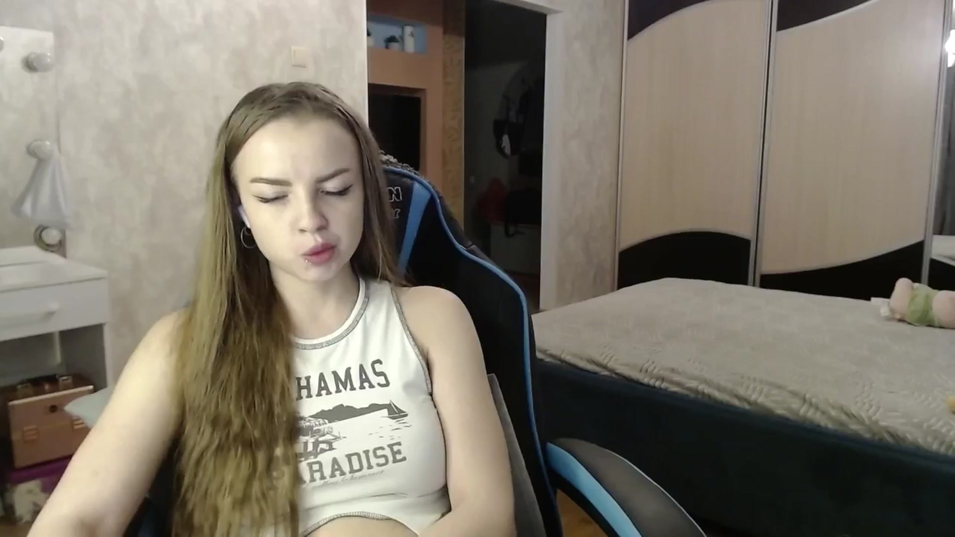 Gallery image thumbnail from Lio_noy's myfreecams stream on, 09/23/2024, 22:34 image 8 of 20