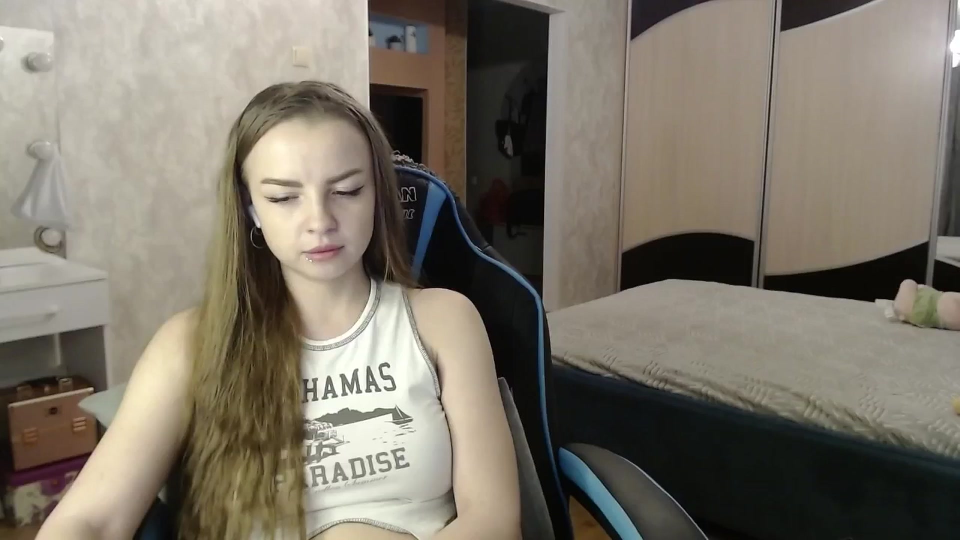 Gallery image thumbnail from Lio_noy's myfreecams stream on, 09/23/2024, 22:34 image 2 of 20