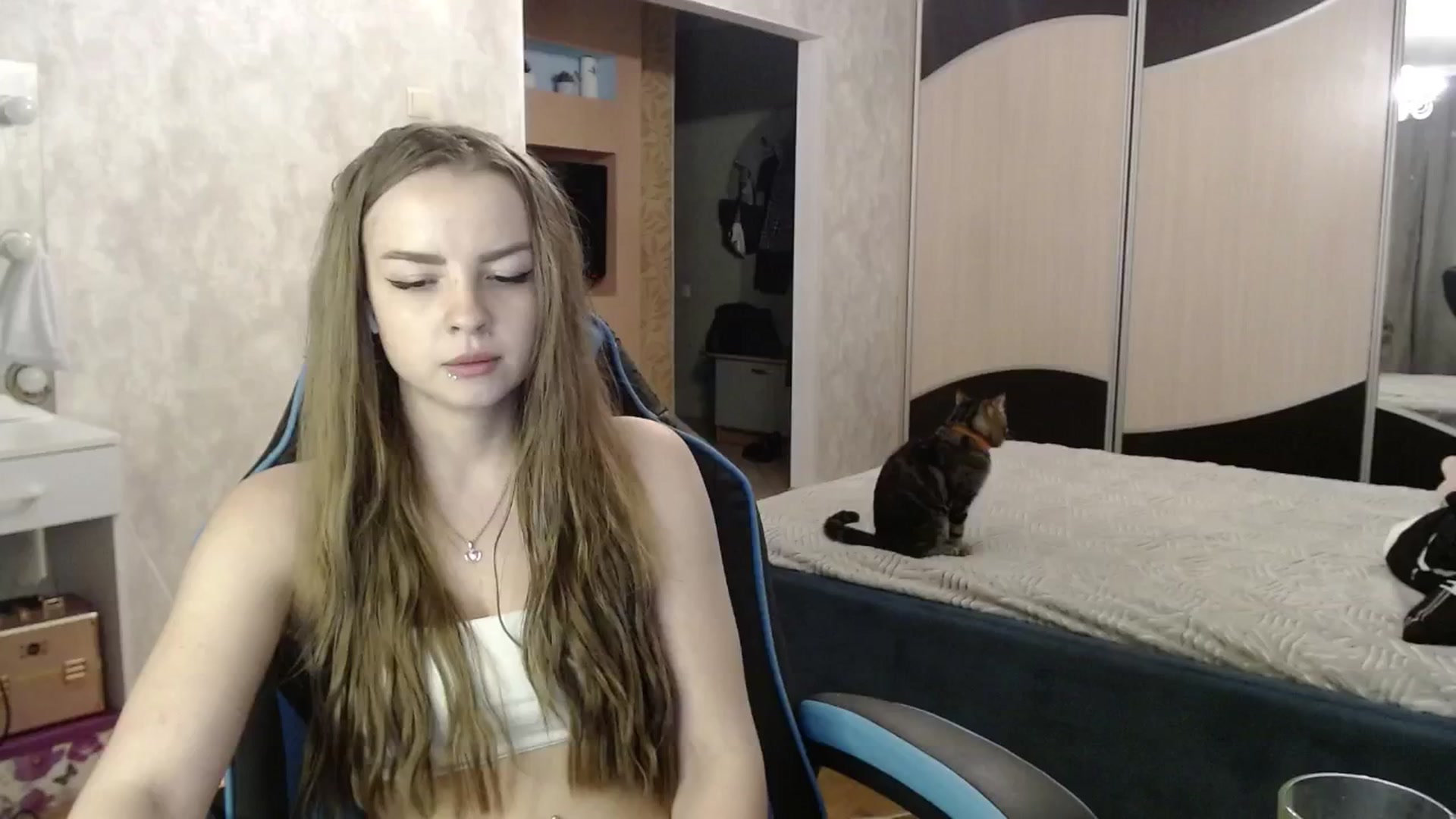 Gallery image thumbnail from Lio_noy's myfreecams stream on, 09/24/2024, 23:40 image 1 of 20