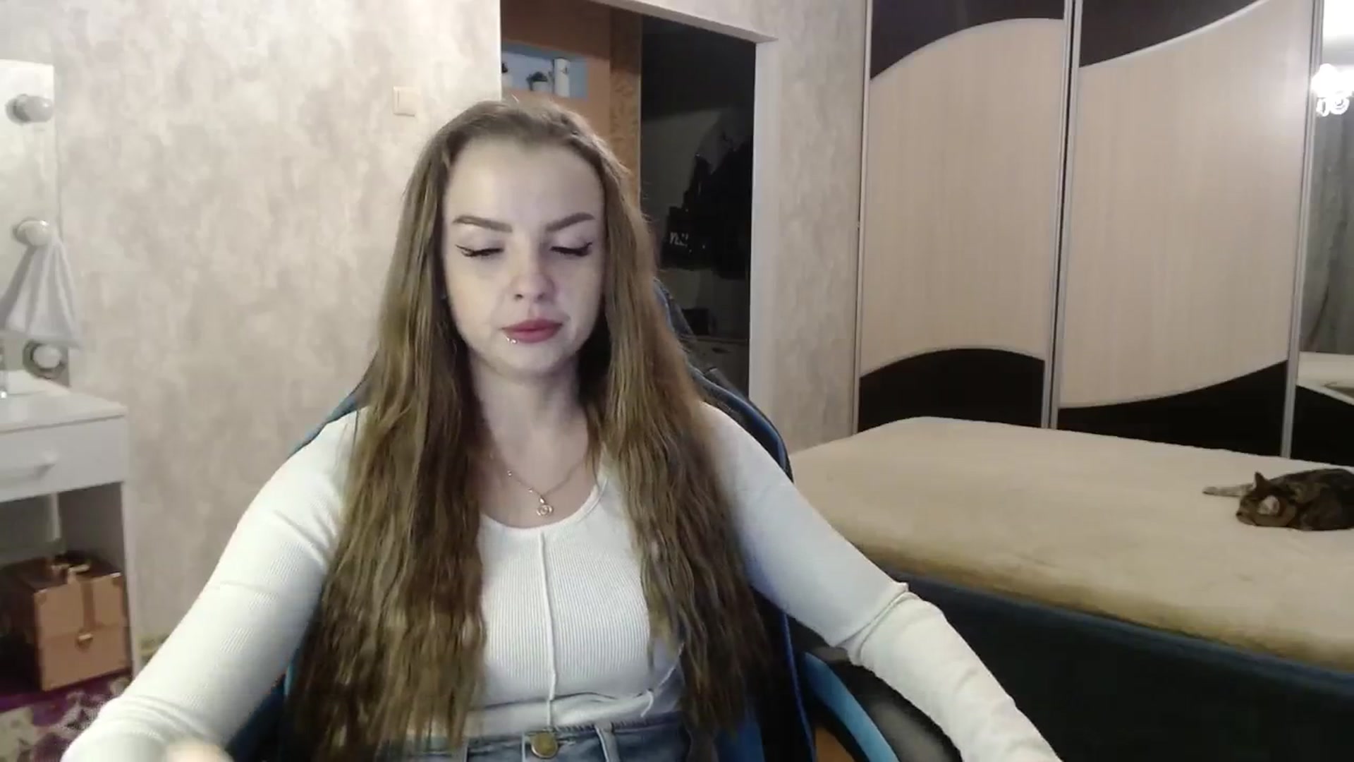 Gallery image thumbnail from Lio_noy's myfreecams stream on, 09/29/2024, 23:36 image 11 of 20
