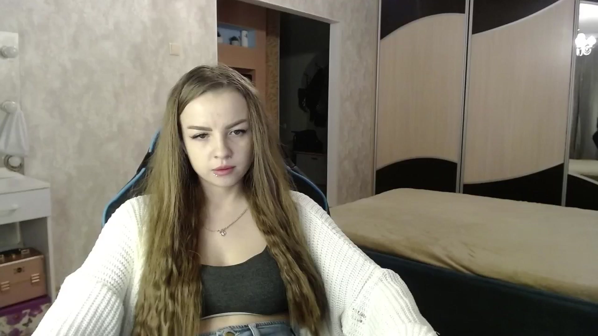 Gallery image thumbnail from Lio_noy's myfreecams stream on, 09/30/2024, 23:11 image 13 of 20