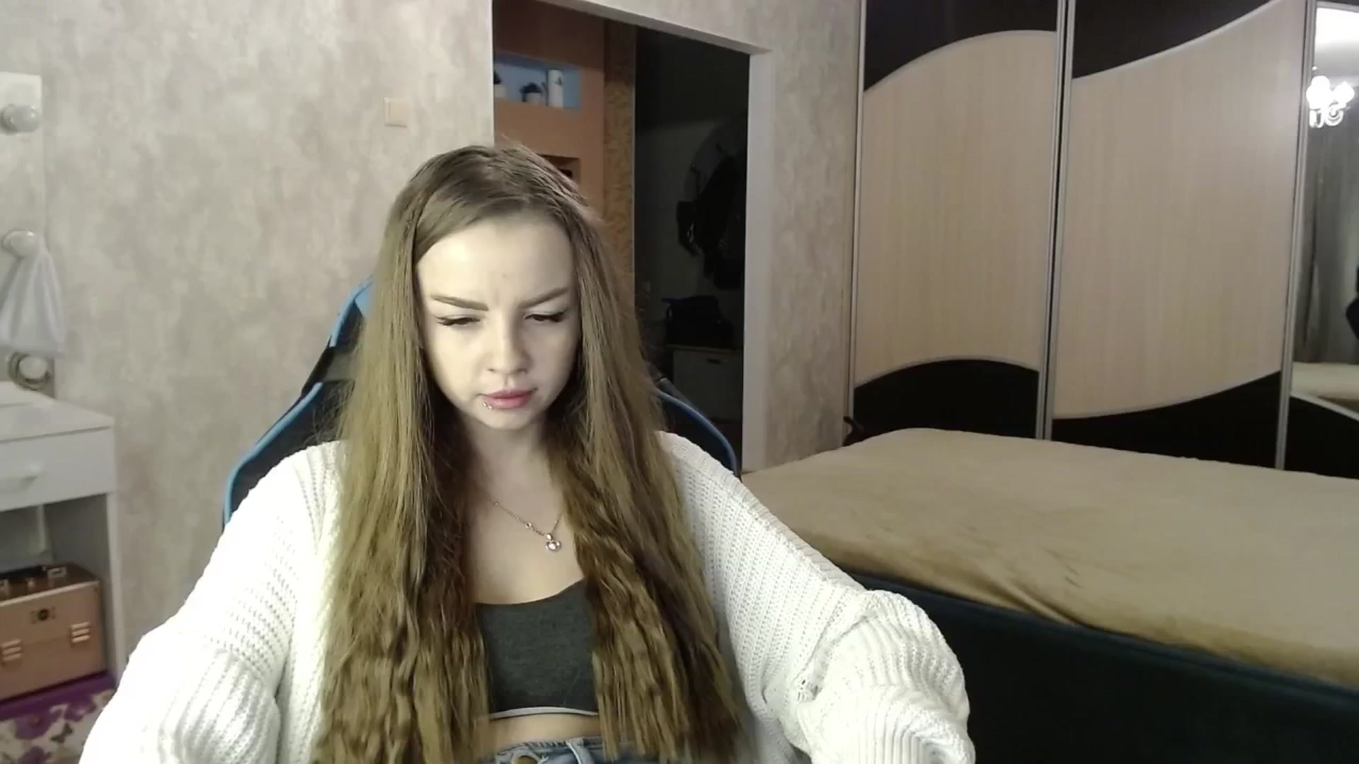Gallery image thumbnail from Lio_noy's myfreecams stream on, 09/30/2024, 23:11 image 3 of 20