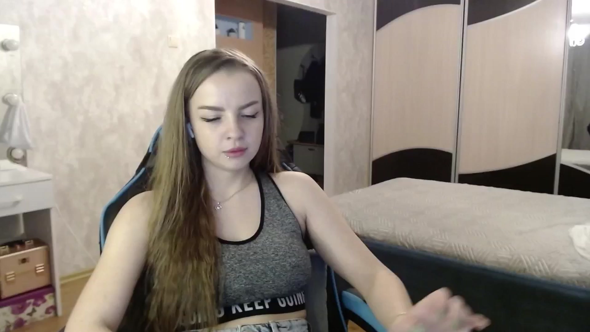 Gallery image thumbnail from Lio_noy's myfreecams stream on, 10/02/2024, 23:47 image 16 of 20