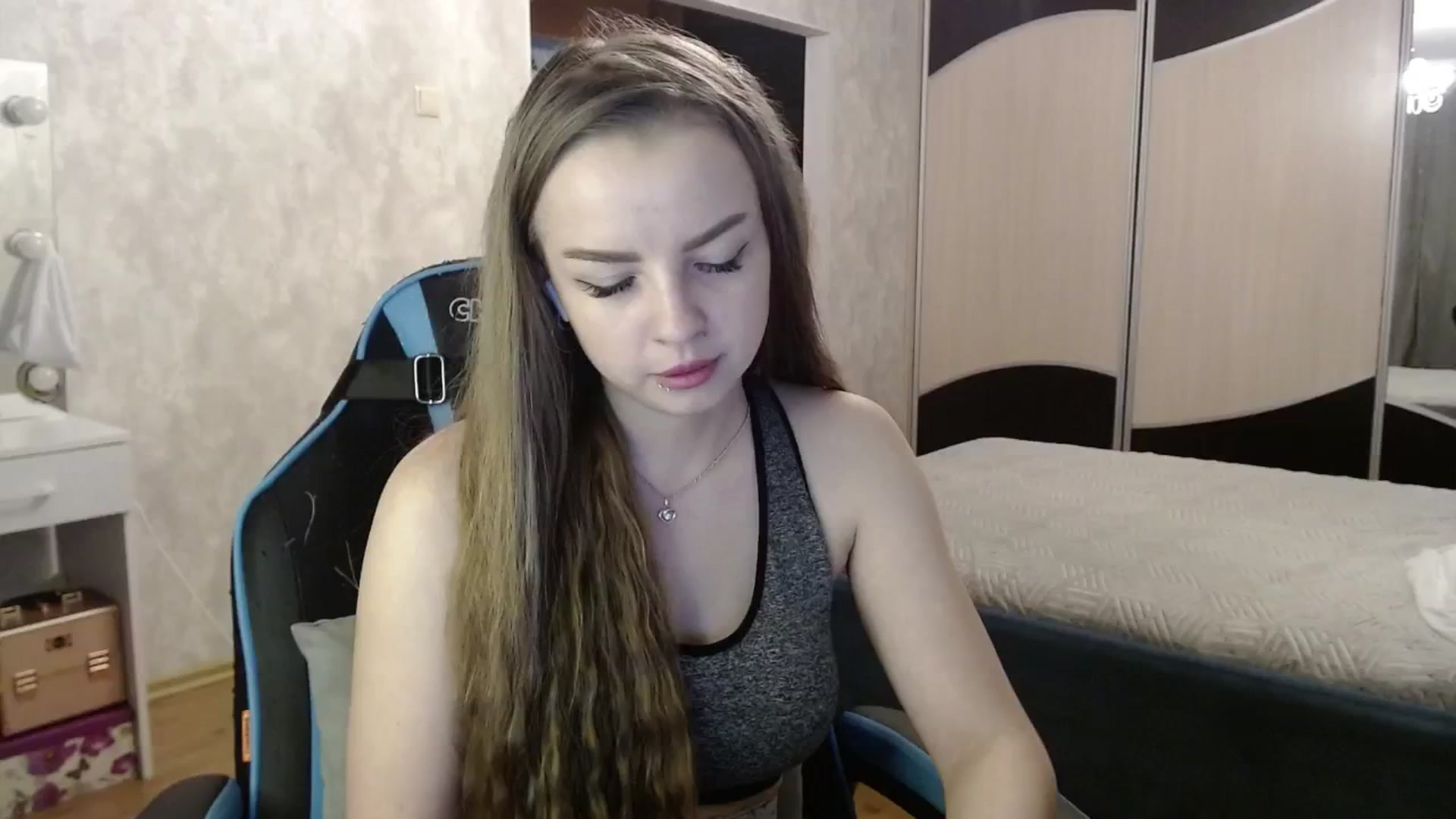Gallery image thumbnail from Lio_noy's myfreecams stream on, 10/02/2024, 23:47 image 2 of 20